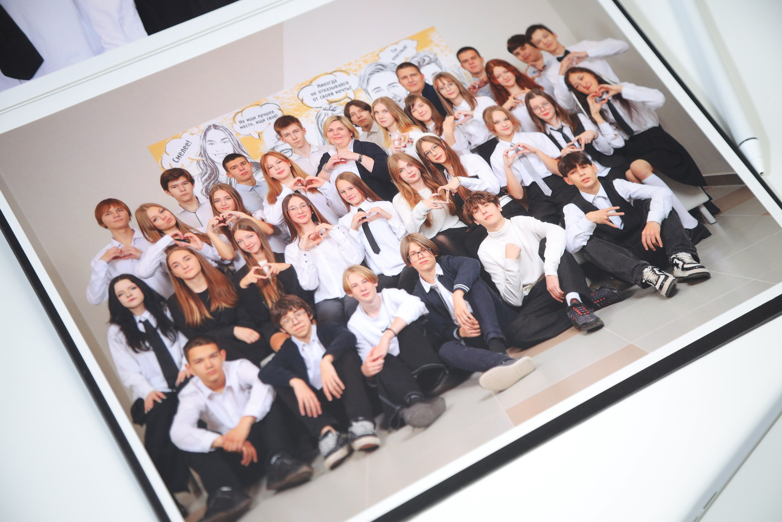 Выпускные альбомы для старших классов. Выпускные альбомы для школьников и детских садов в Санкт-Петербурге