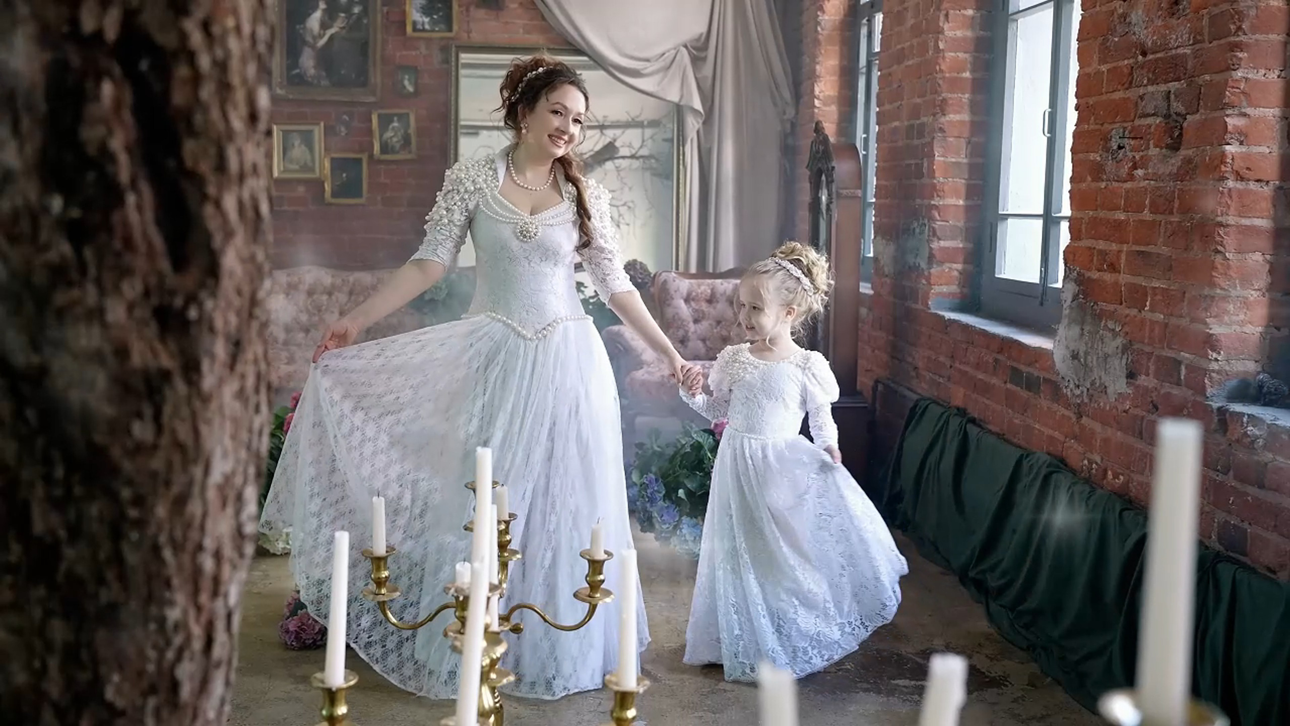 Наталья и Яна — Не просто съёмки, а целые миры 🎬. Видеограф / Фотограф  — Яна Спащанская