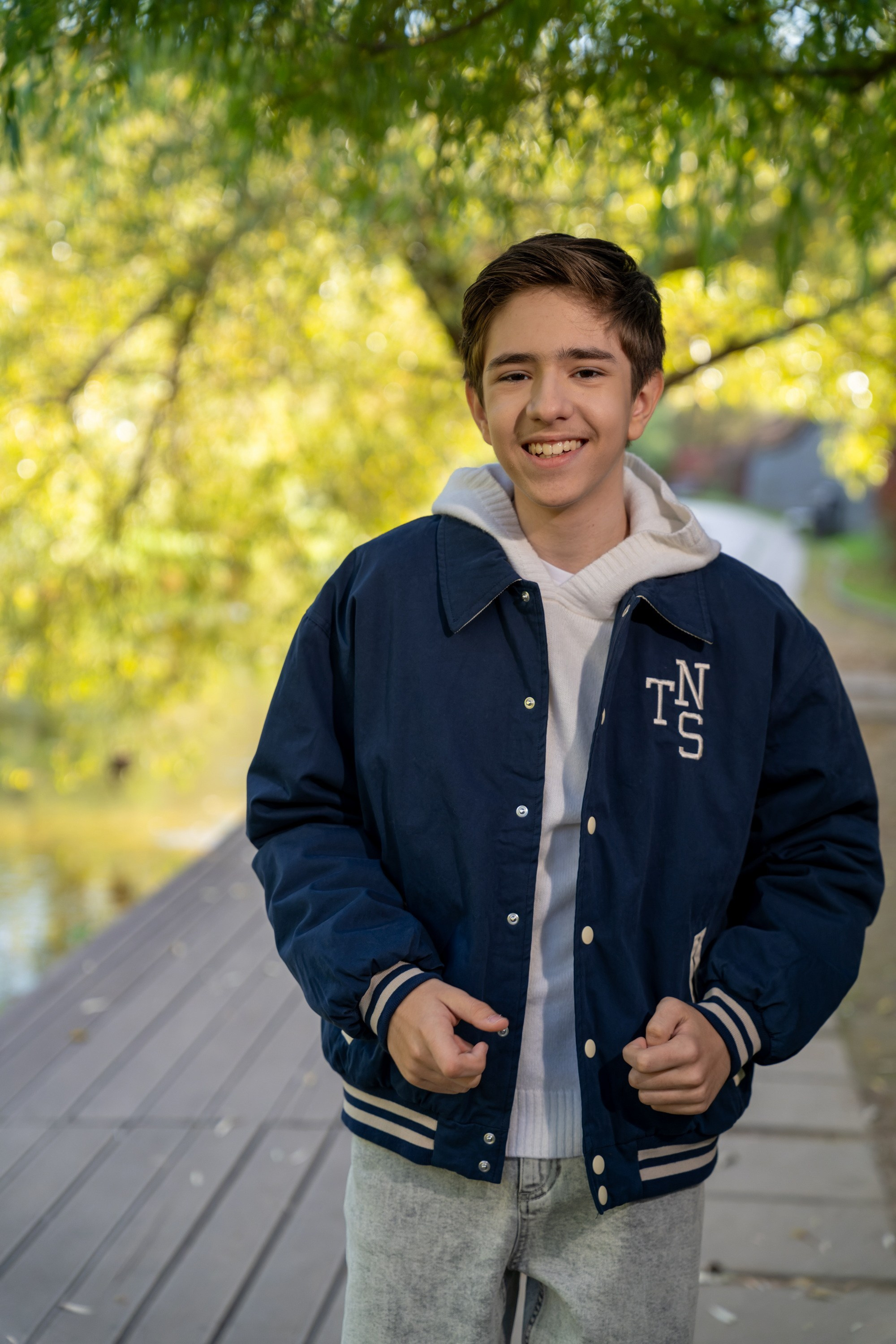 Фотограф на прогулочную фотосессии, фотосъёмка в парке, фотосессии в цветущем саду, студийные фотосессии. «Студия DRONAVT`s» — видеосъёмка и фотография г. Москва