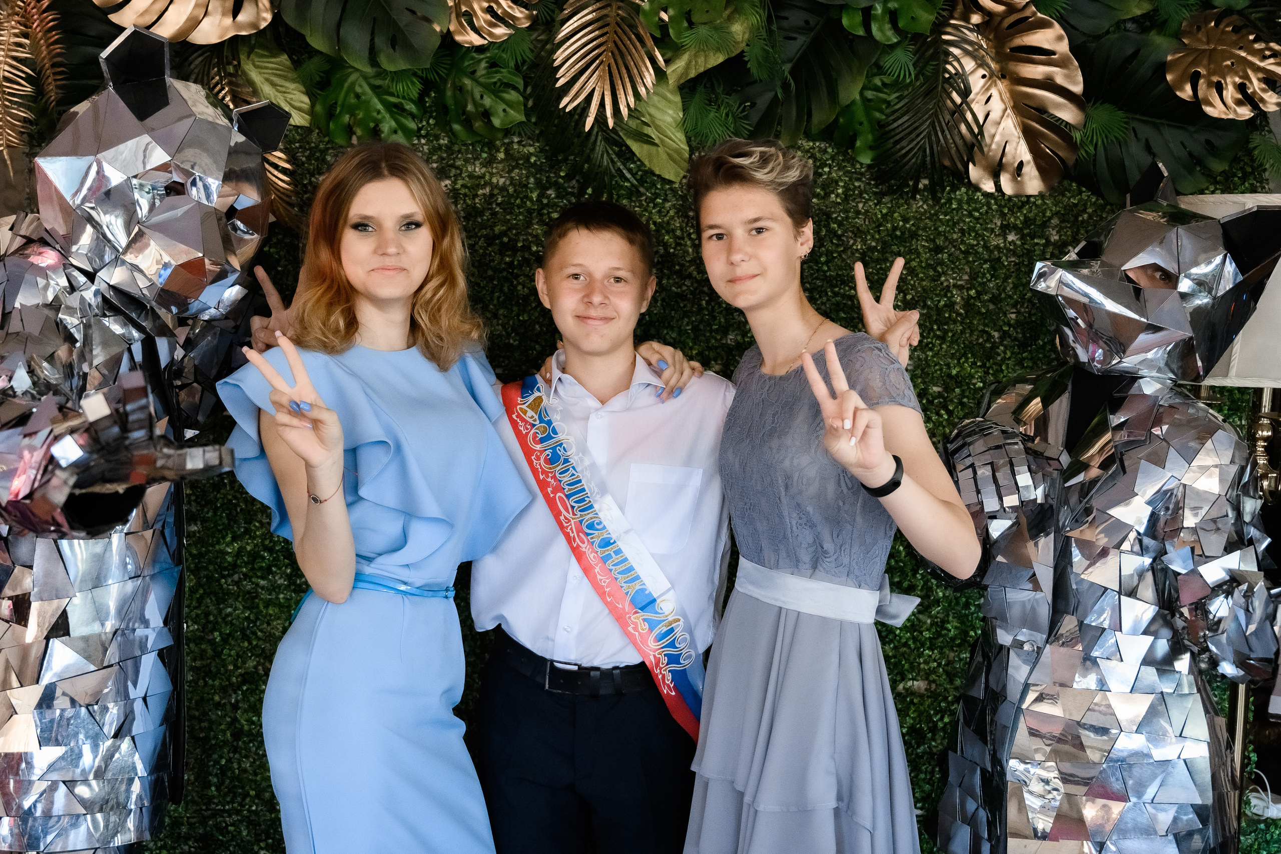 Фотограф на выпускной в Санкт-Петербурге. Фотосессия на выпускном СПб. Фотограф Алексей Лукин. Свадьба, мероприятие, корпоратив, юбилей, фотосессия, портрет. Фотосъёмка в Санкт-Петербурге. Ретушь фотографий