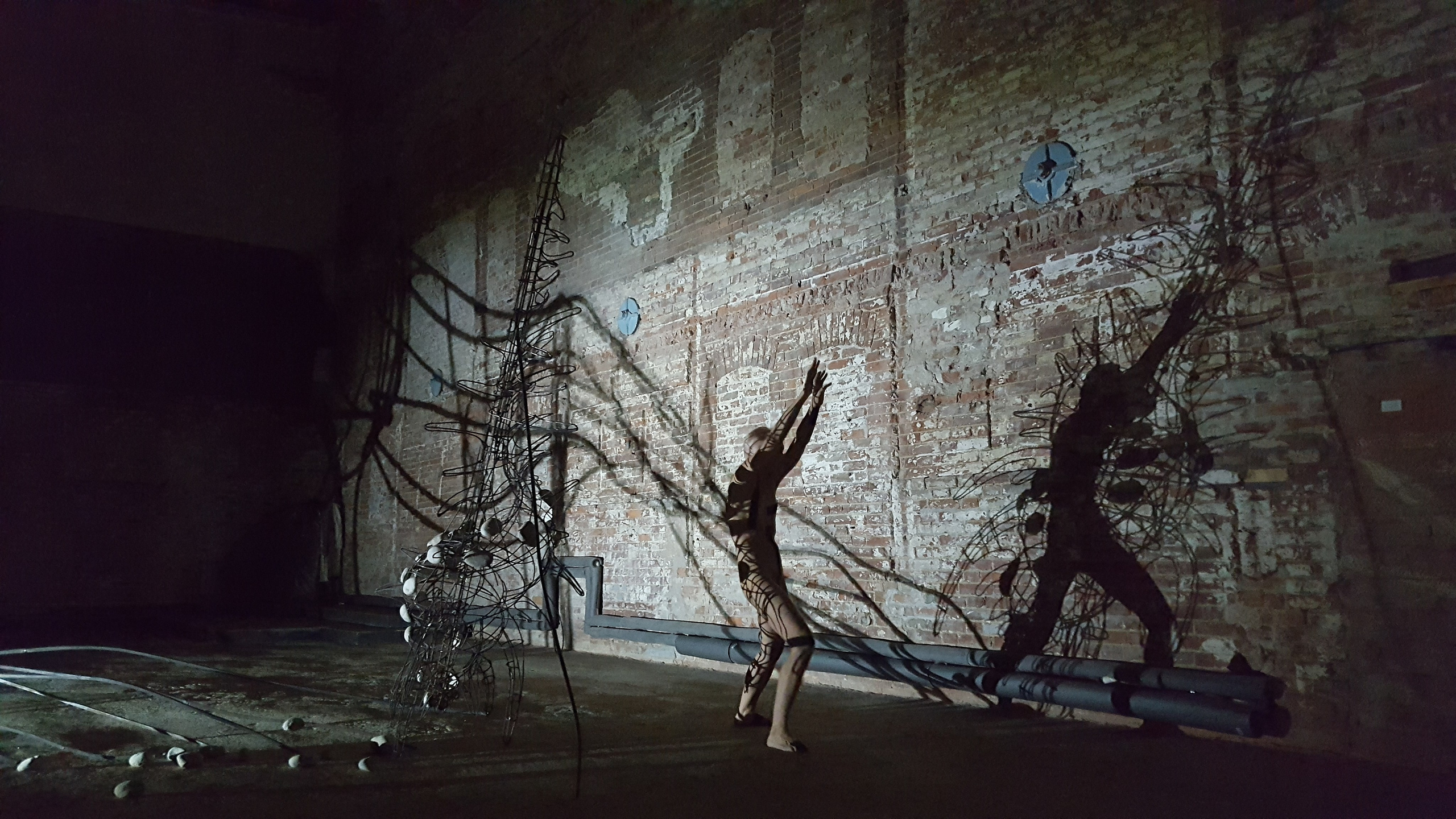 Носорог / rhinoceros. Художник — скульптор Антонина Фатхуллина