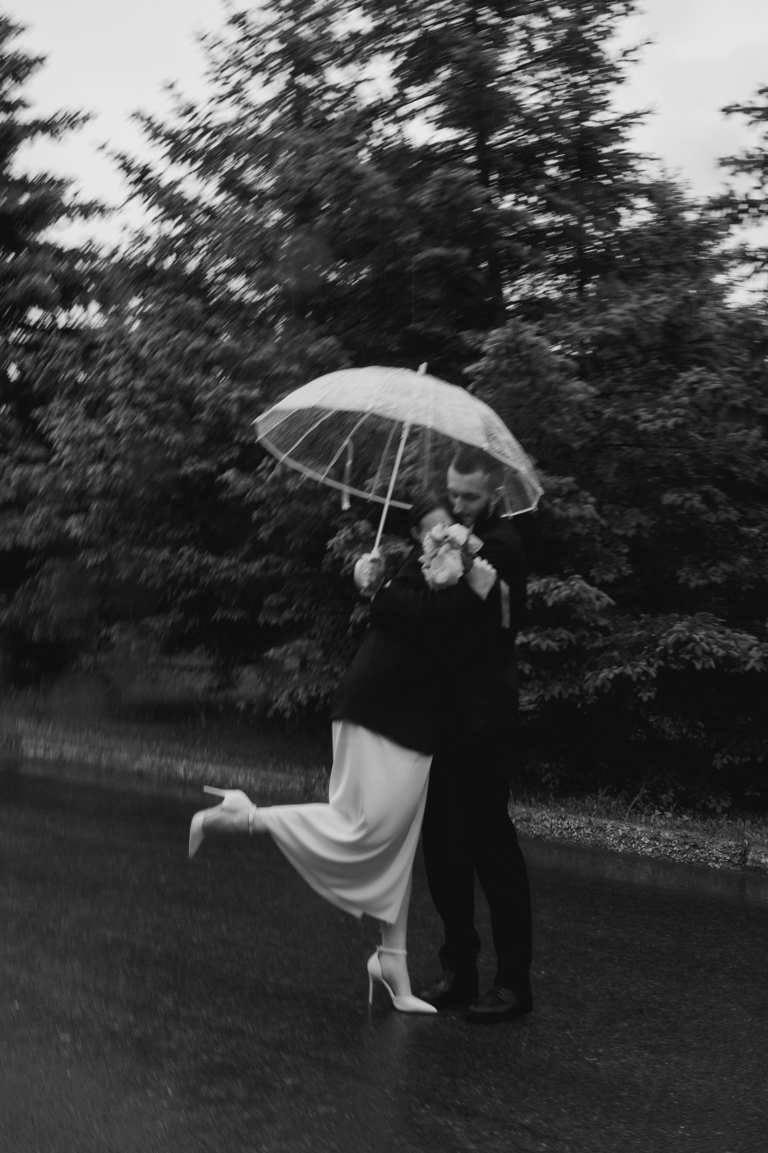 Дождь в день свадьбы. Фотограф во Владивостоке. Юрганова Анна