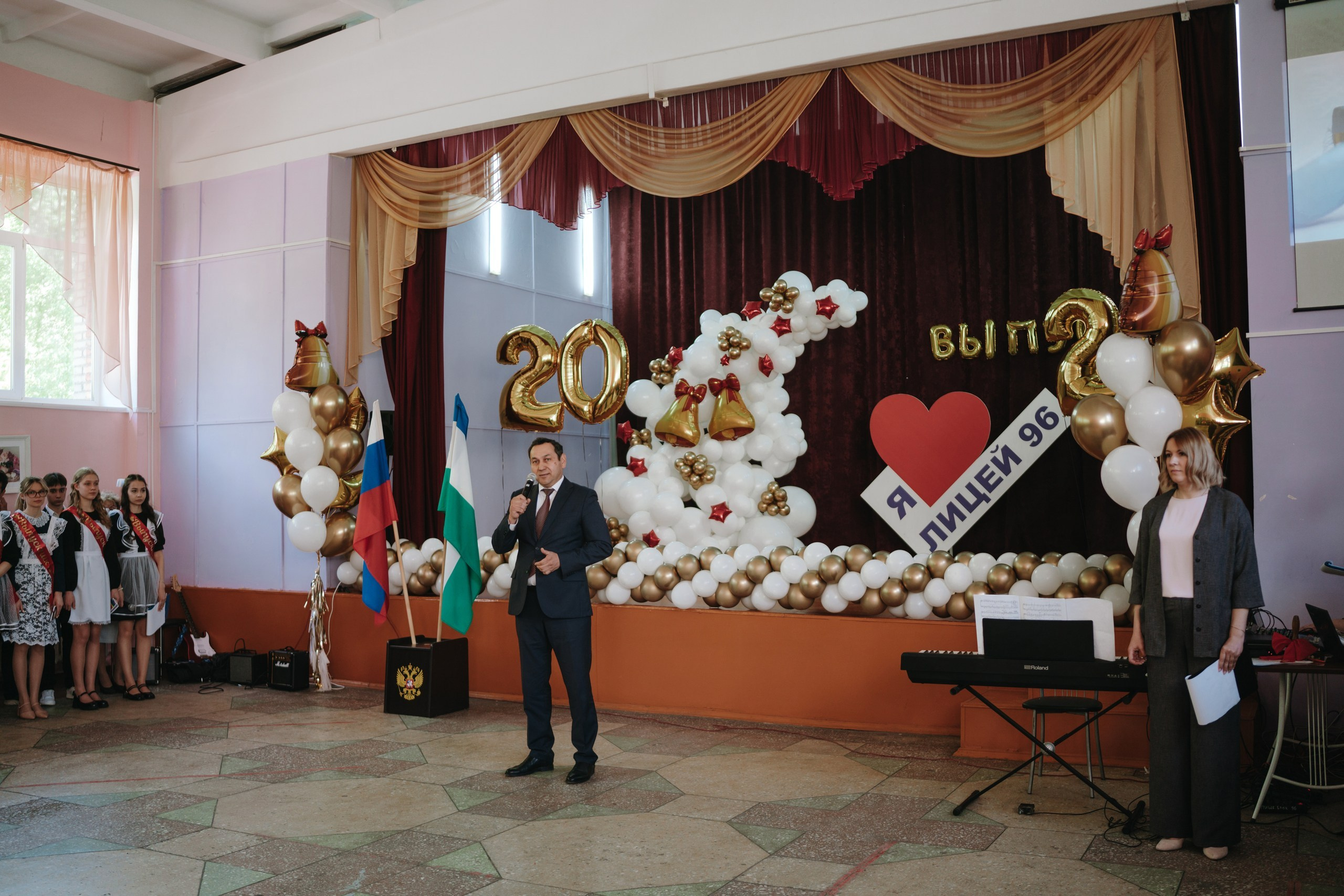 ФОТОСЪЕМКА ВЫПУСКНЫХ УФА, ФОТОГРАФ НА ПОСЛЕДНИЙ ЗВОНОК