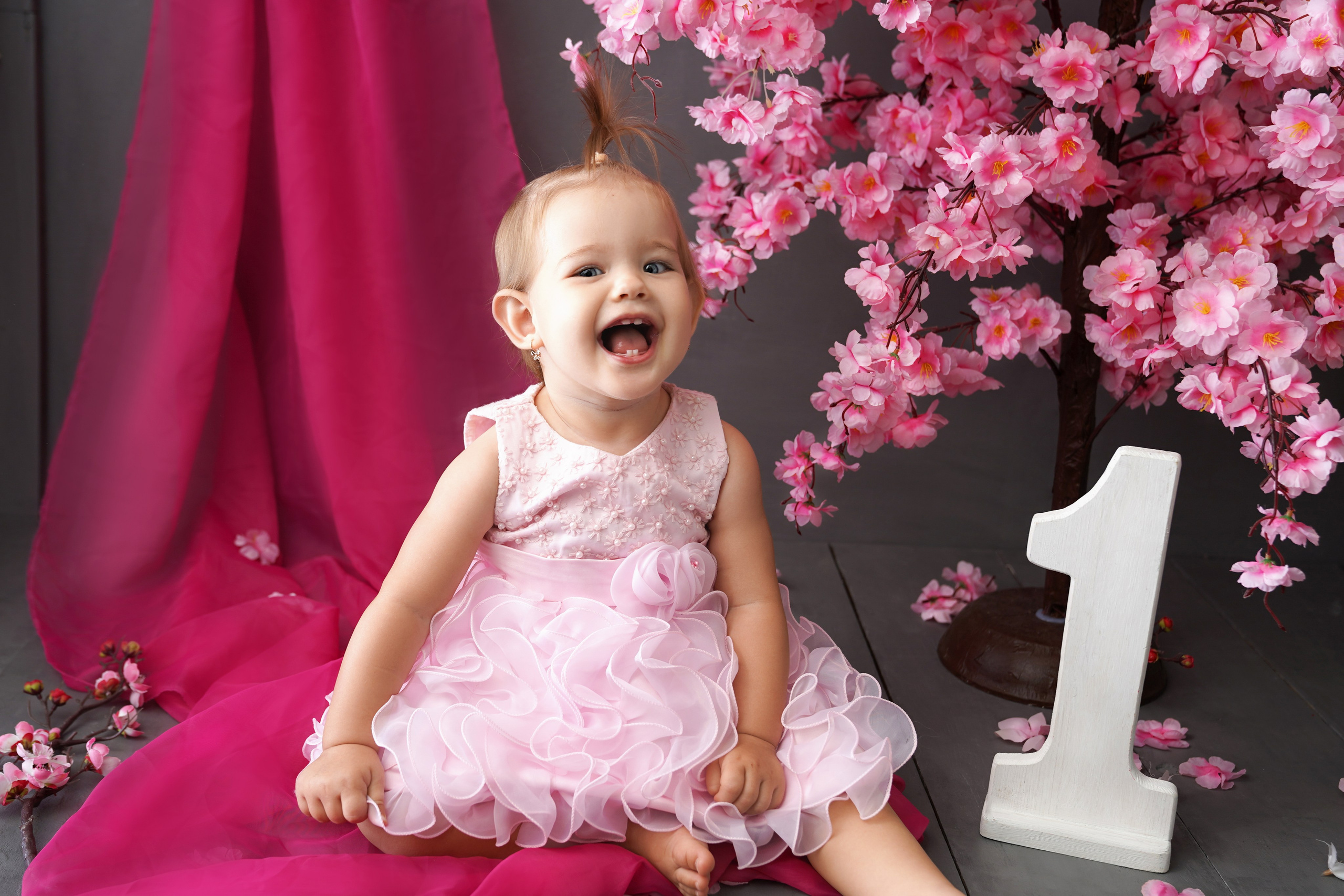 Фотосессия ГОДОВАСИЕ. Фотограф новорожденных, детей до года и беременных в Симферополе