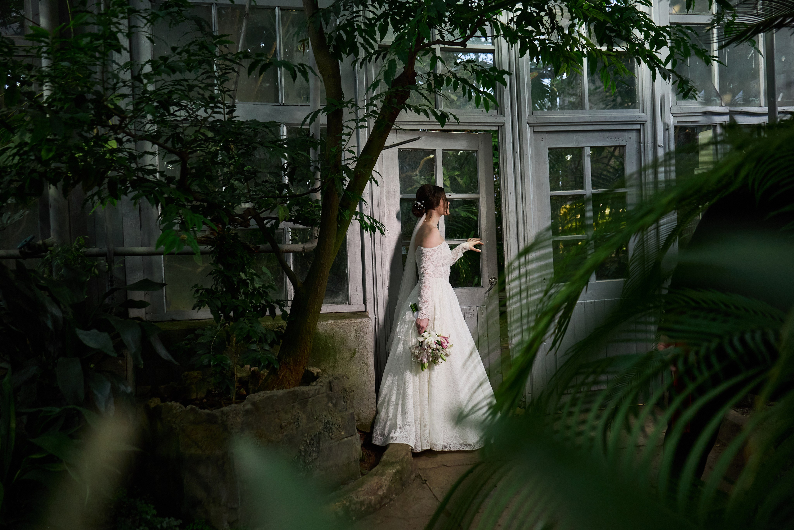 Классические сборы в отеле. Роспись в 4 ЗАГСе и съемка в оранжерее Цицина РАН. Любовь Юсупова. Фотограф