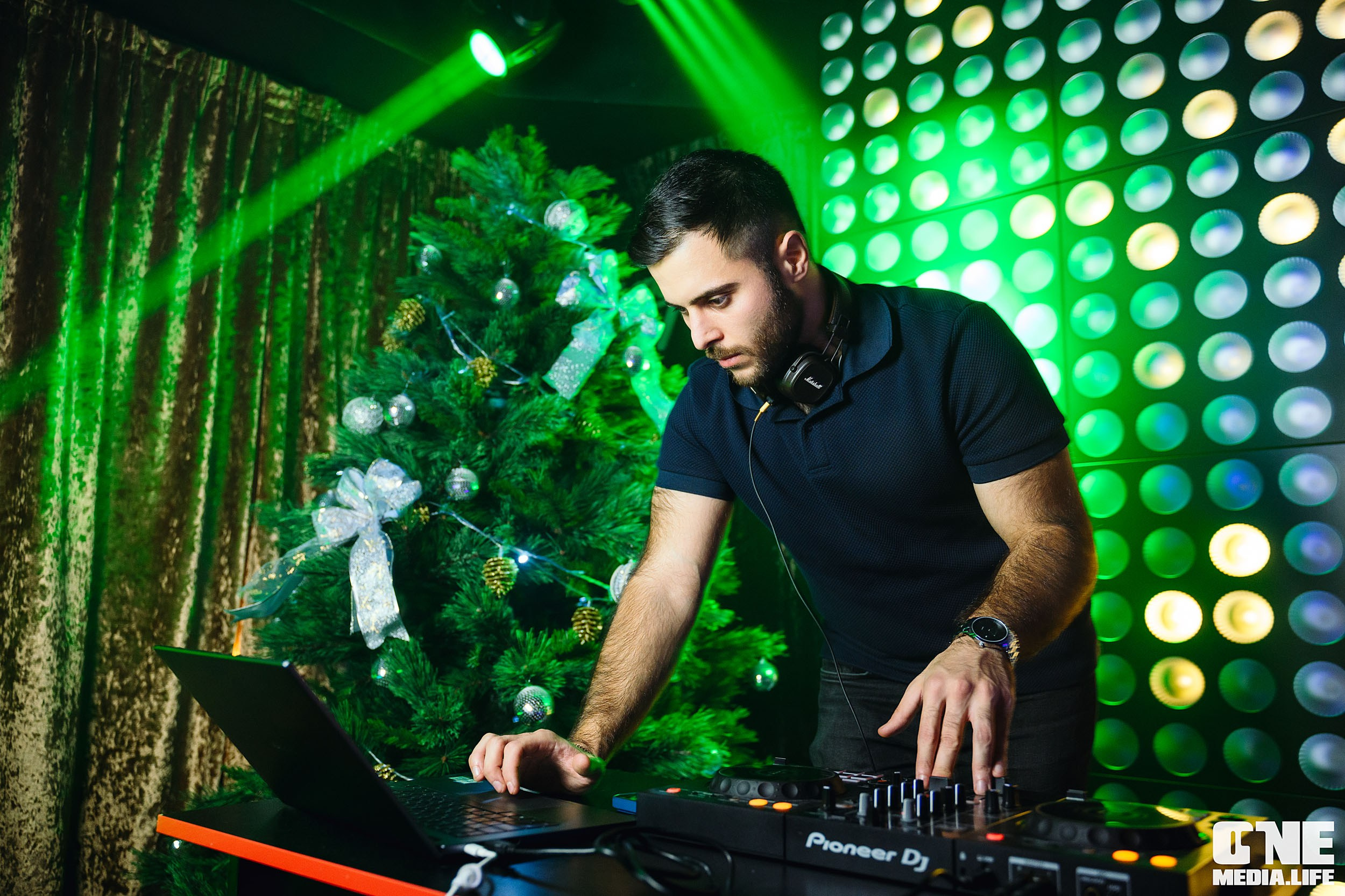 Фоторепортаж из караоке-клуба Эйфория. One Media Life: фоторепортажи, фотоотчеты с мероприятий и заведений