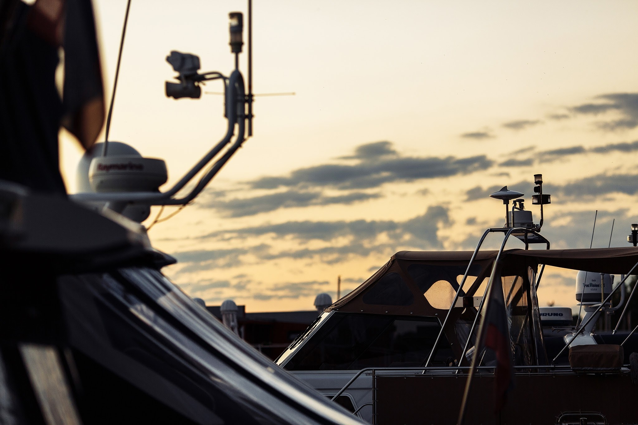 Утопили в слезах Нептуна. Фотограф Игорь Цаплин