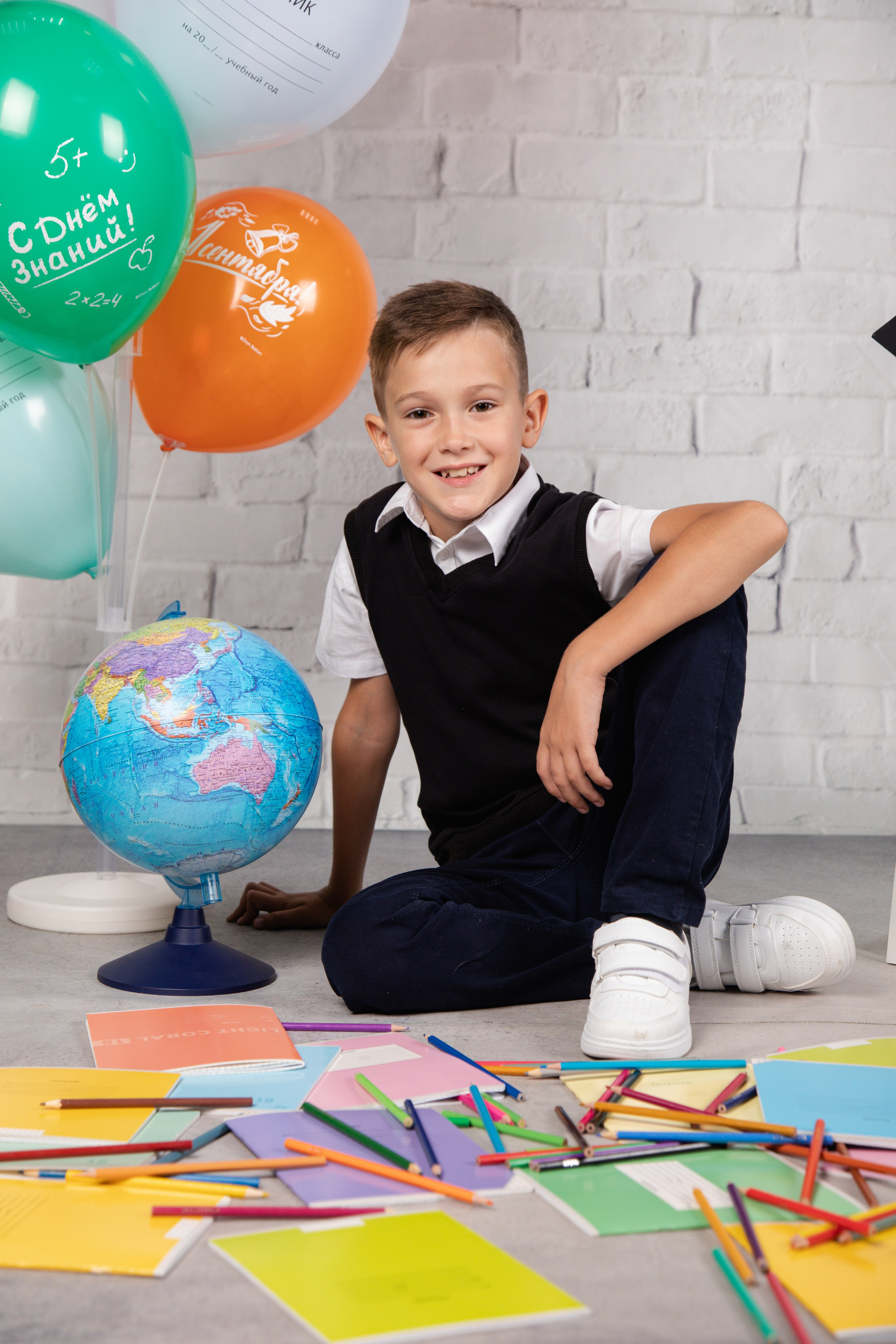 1 -4 класс. Выпускные альбомы в Красноярске. Студия Колибри