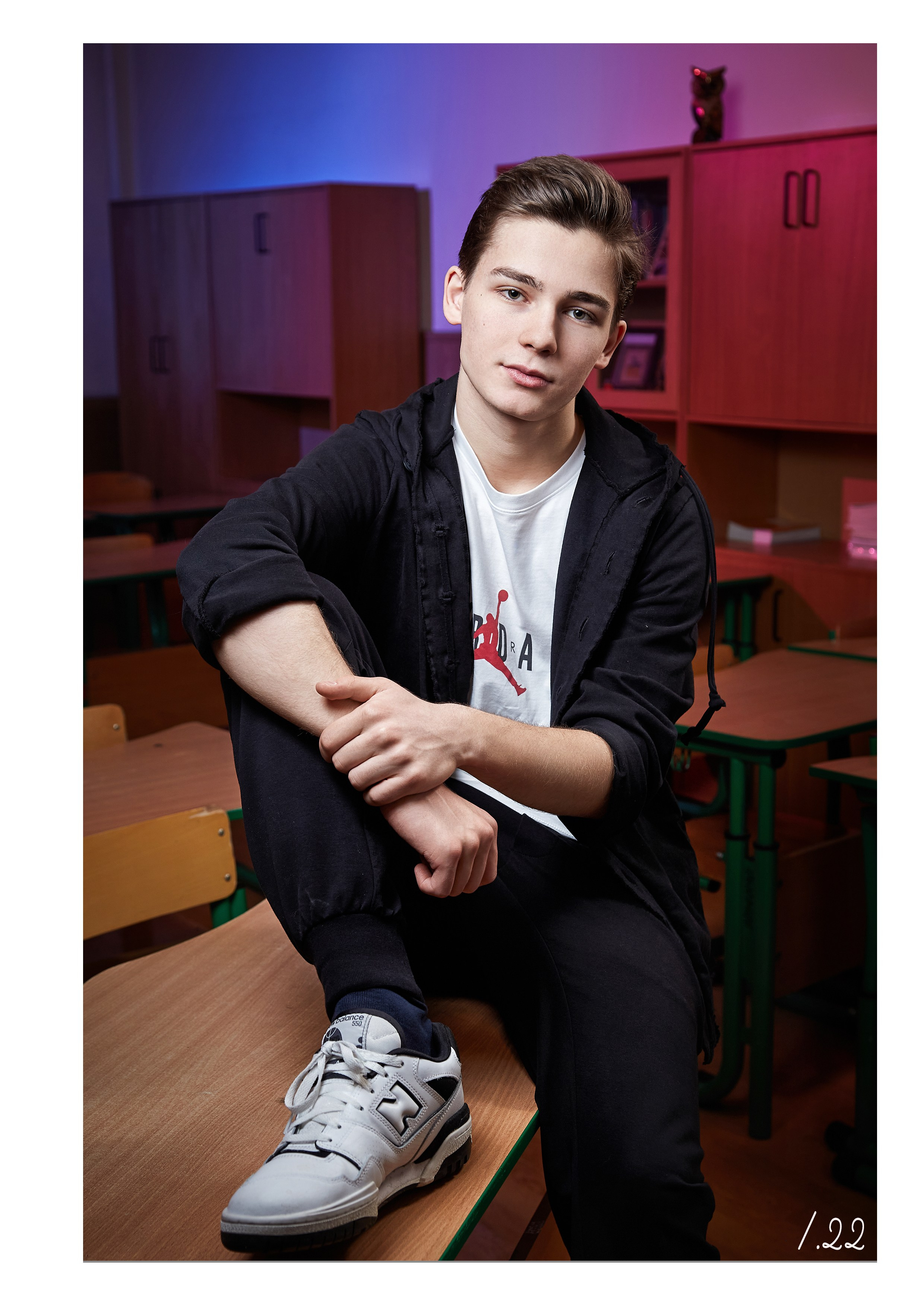 Выпускной альбом «Одиннадцатый» для старших классов — «Миллион Портретов»