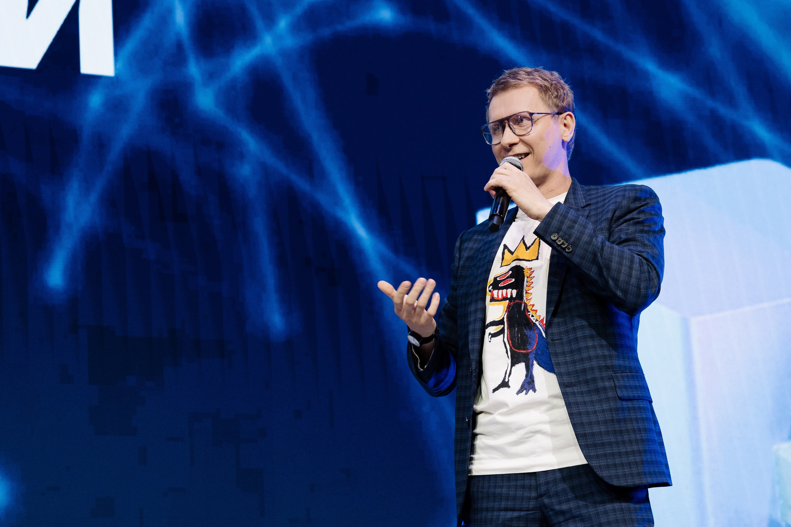 ЛЦТ ФЕСТ 2024 в арт кластере Ломоносов. Свадебные фотосессии в Москве. Фотограф Сергей Ржевский