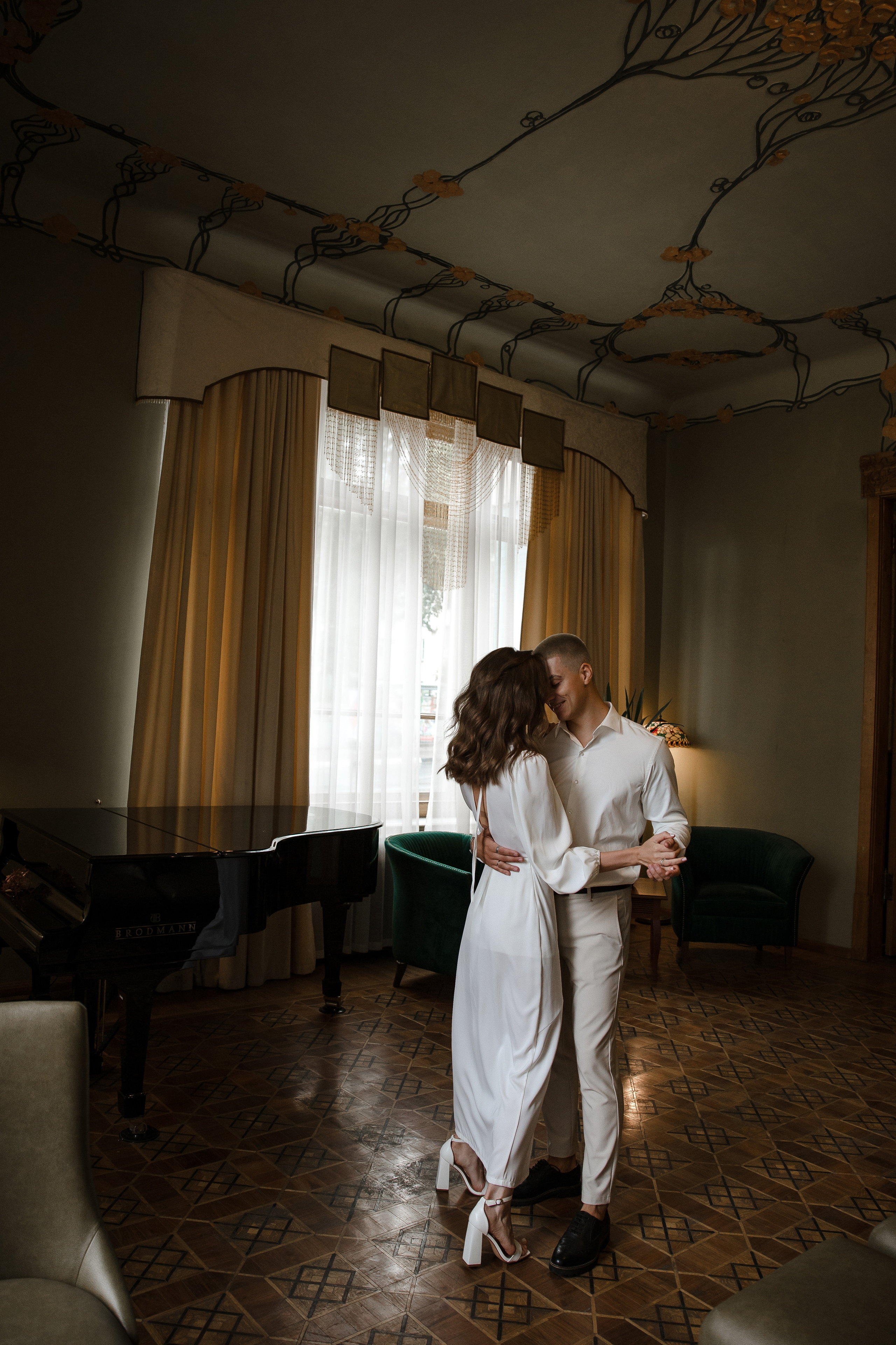 Свадебная фотосессия Кристины и Кирилла. Свадебный и семейный фотограф в Самаре и Тольятти | Елена Топанцева