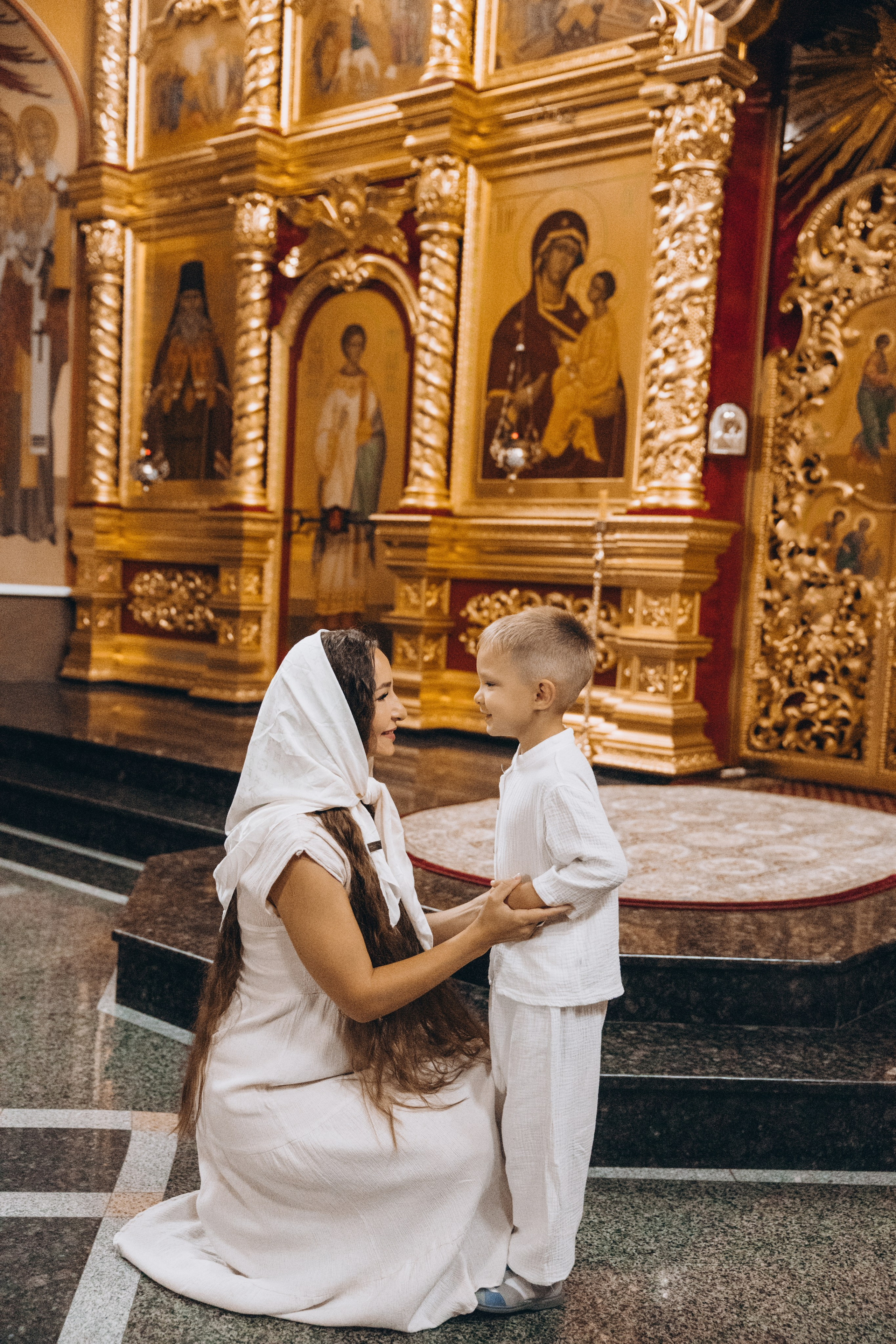 Богоявленский собор. Свадебный, семейный фотограф в Иркутске Светлана Макаричева