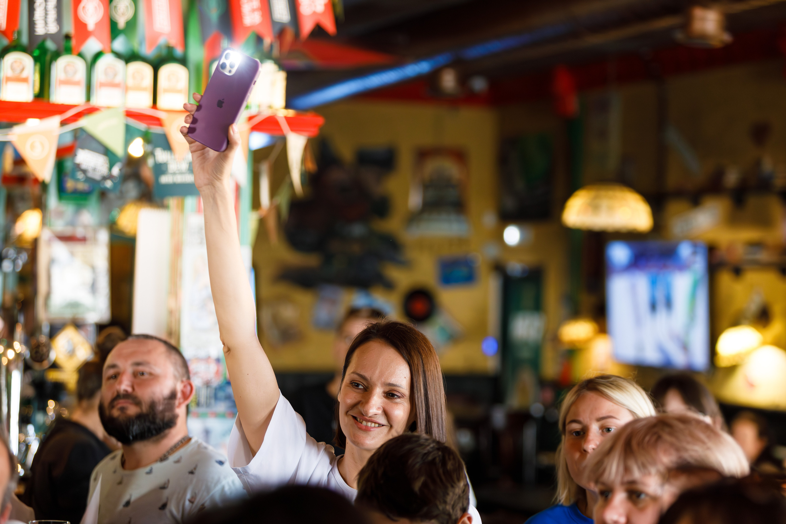 Выпускной в Нешколе Гитары в Сочи в баре Харатс