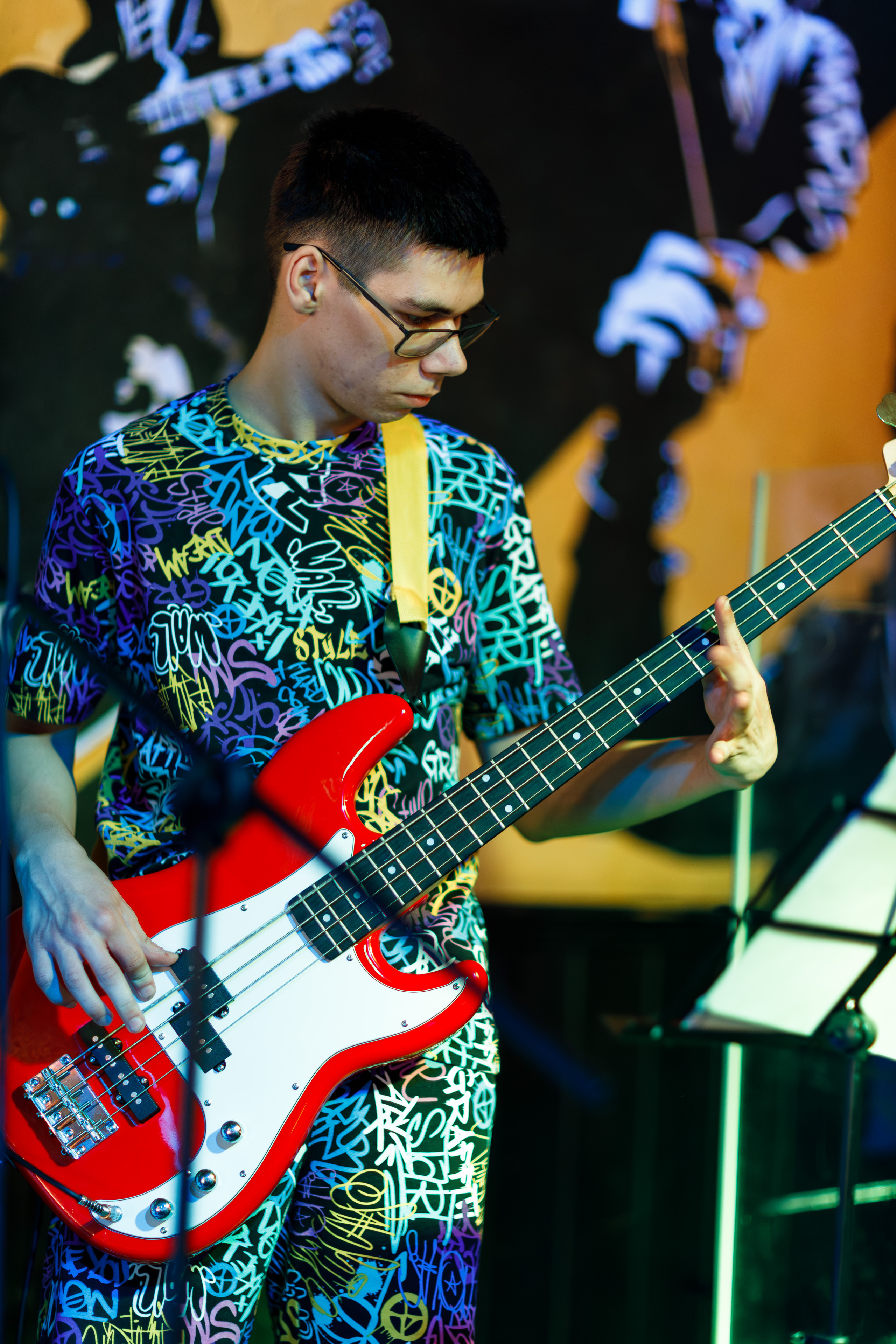 Выпускной в Нешколе Гитары в Сочи в баре Харатс