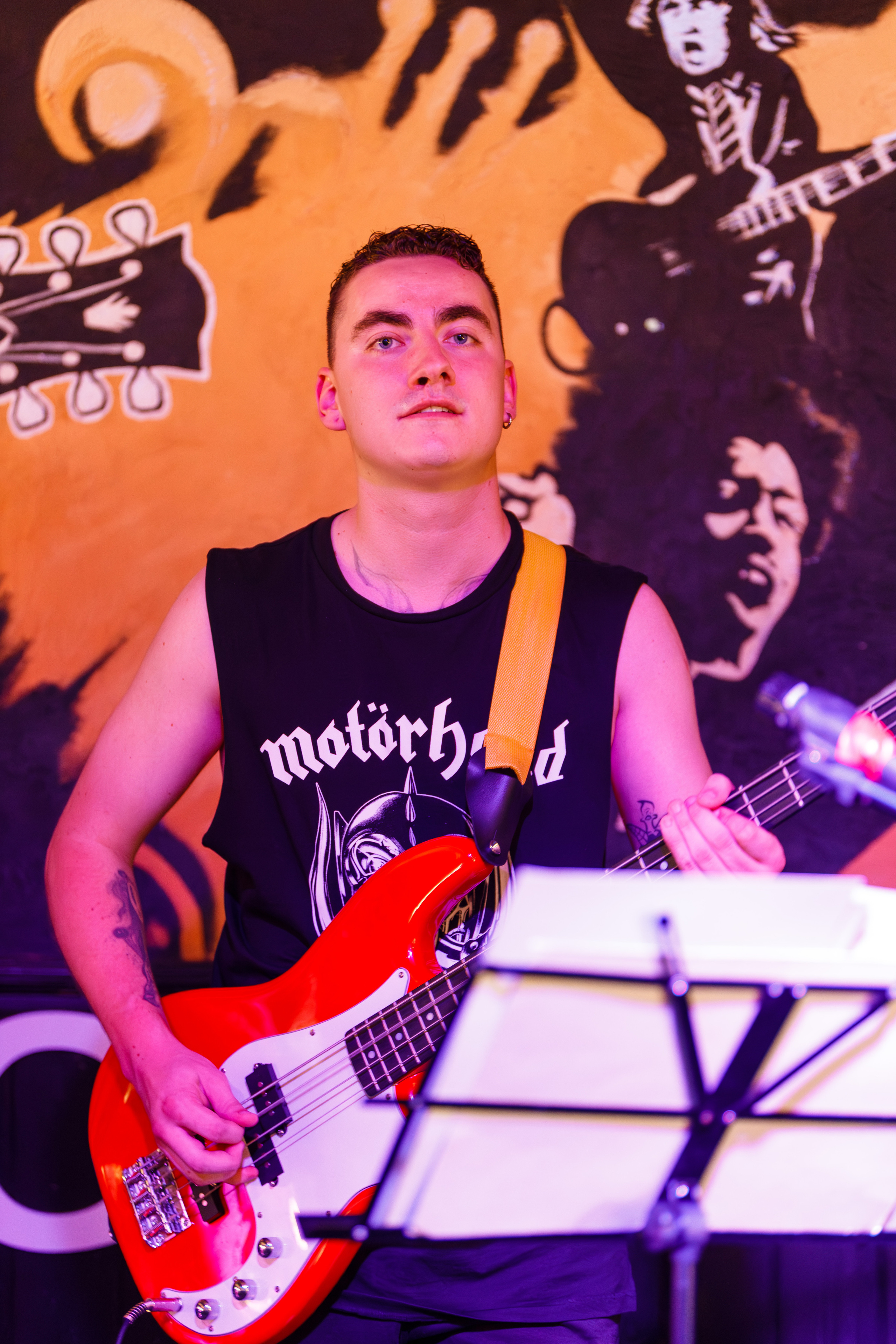 Выпускной в Нешколе Гитары в Сочи в баре Харатс