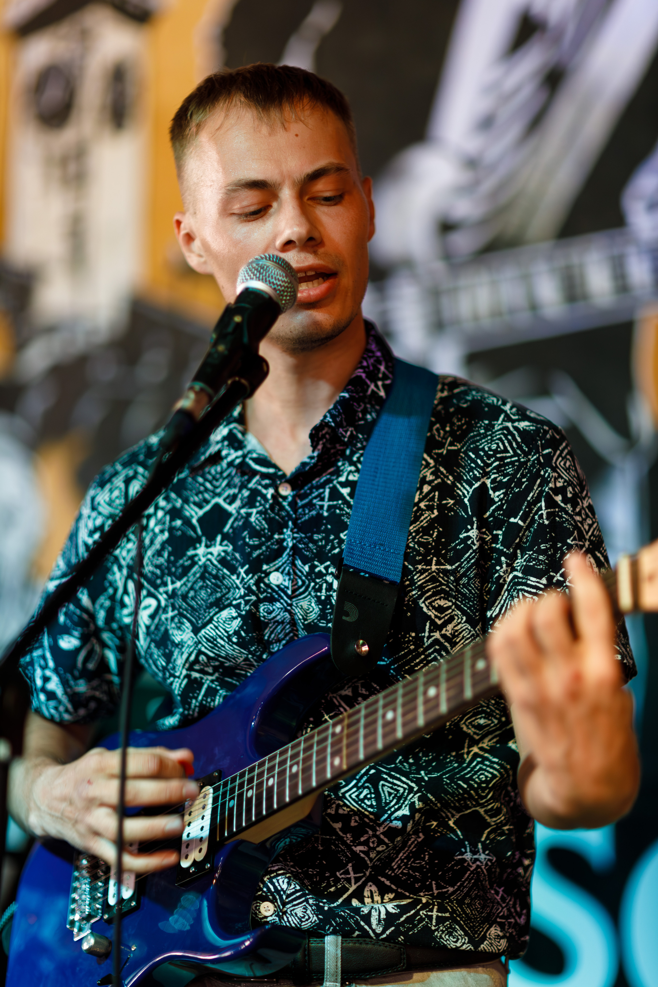 Выпускной в Нешколе Гитары в Сочи в баре Харатс