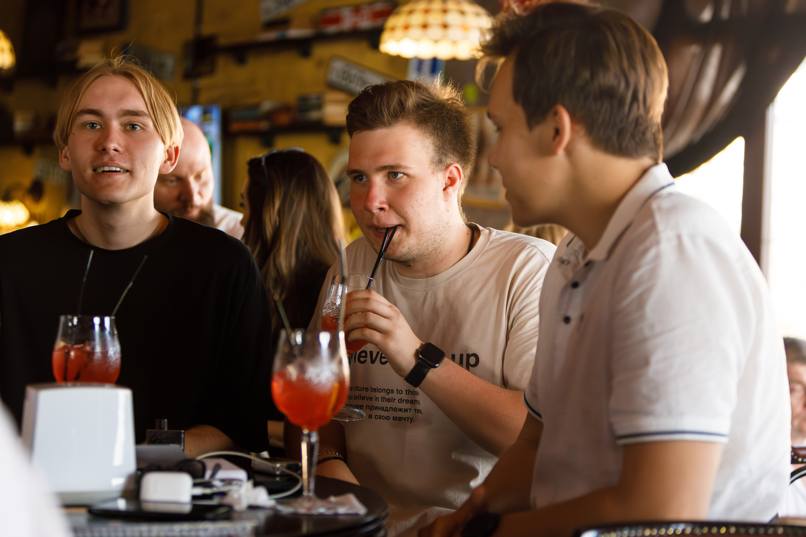 выпускной не школы гитары в баре Харатс