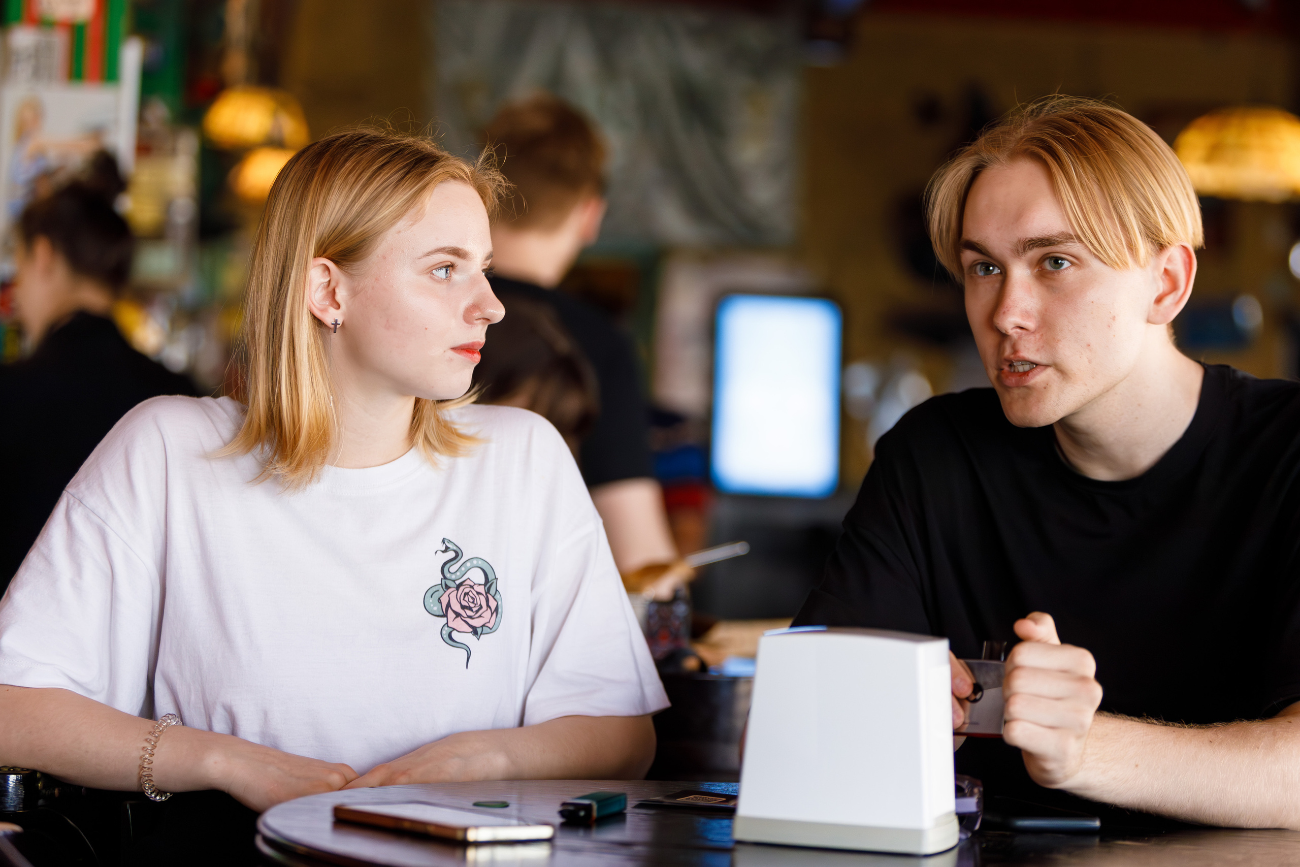 Выпускной в Нешколе Гитары в Сочи в баре Харатс