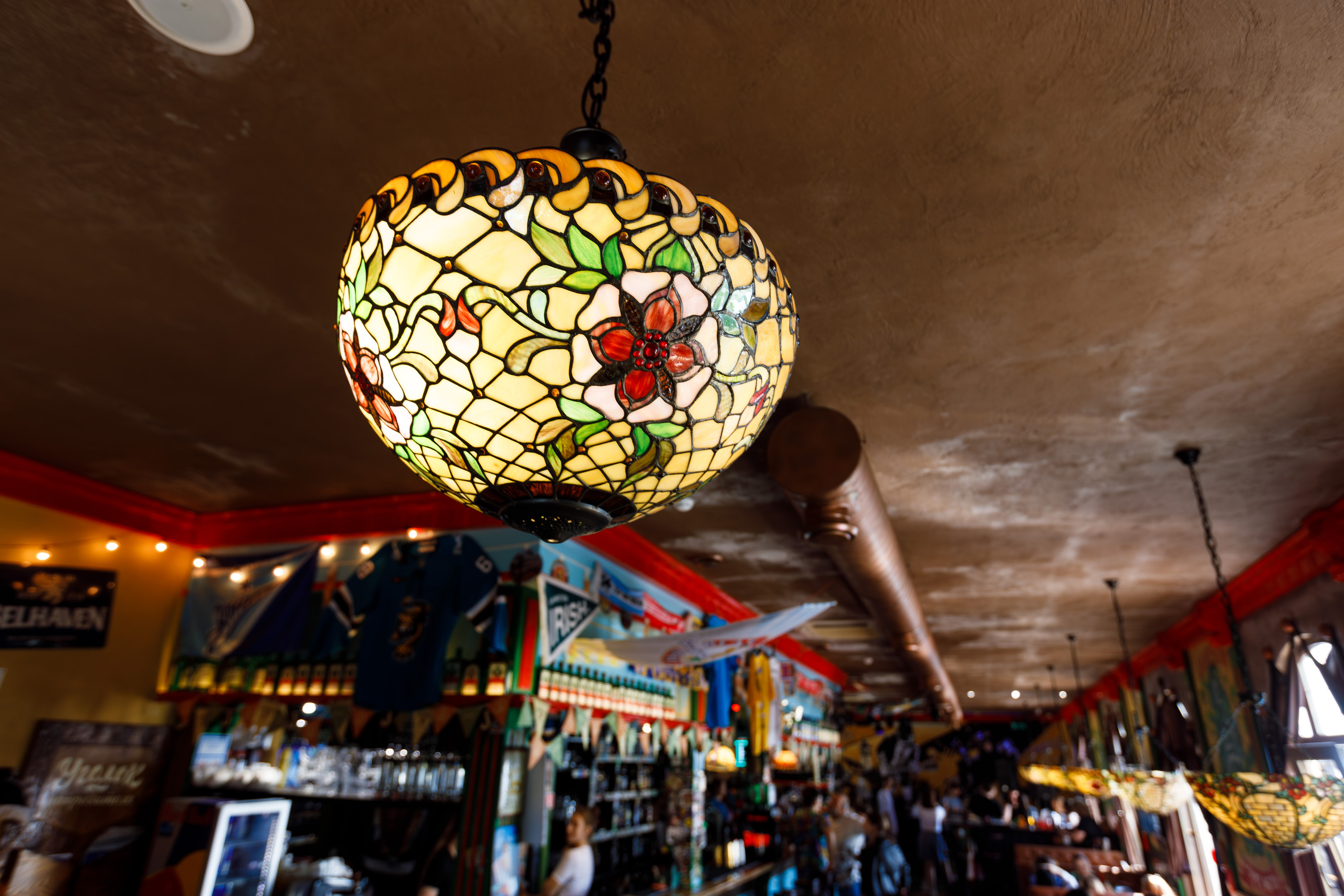 Бар Харатс на набережной в Сочи