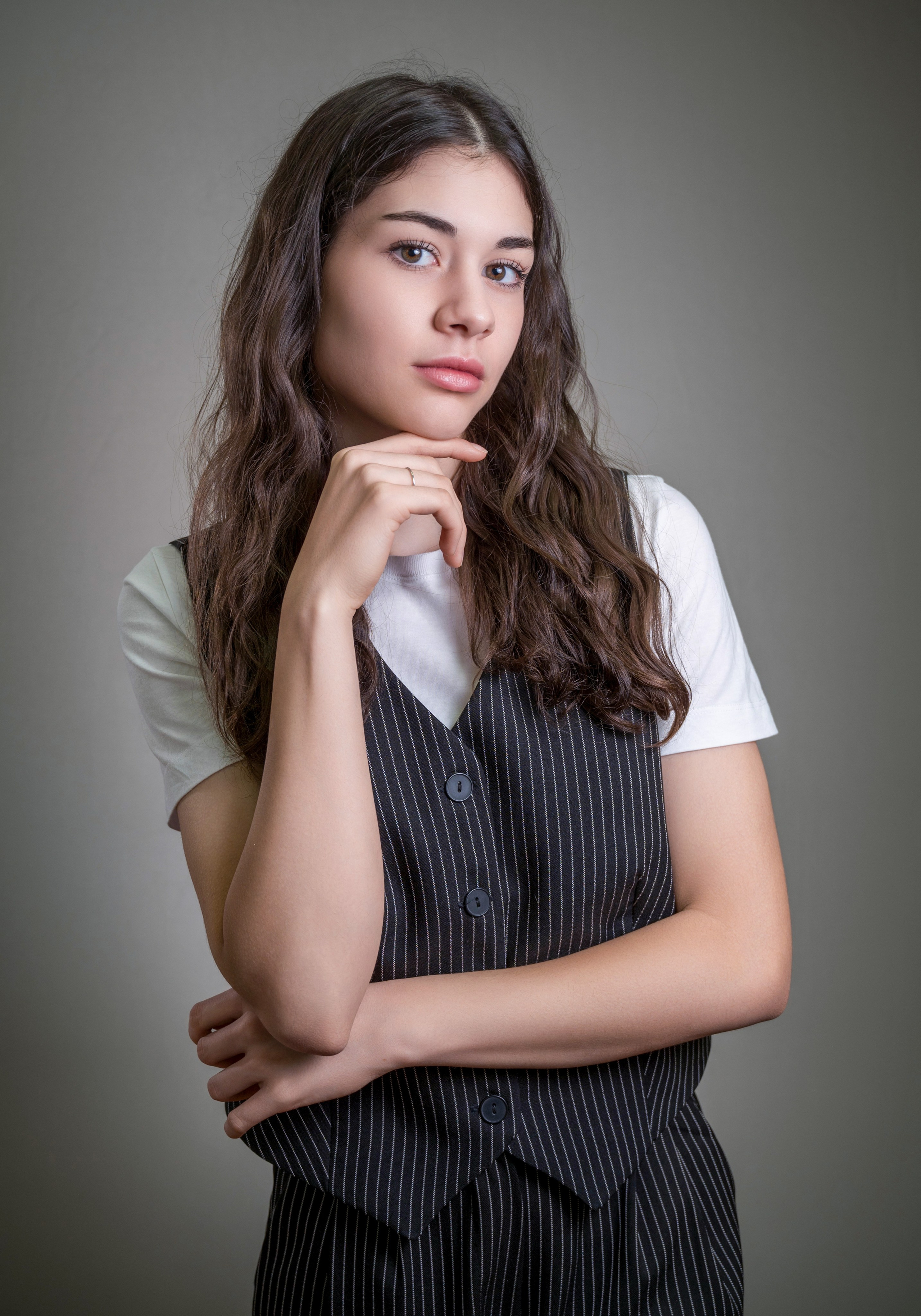 Фотографии старшеклассников для выпускных альбомов Нижневартовск | Портфолио. AR-t студия «Альбом+», г. Нижневартовск