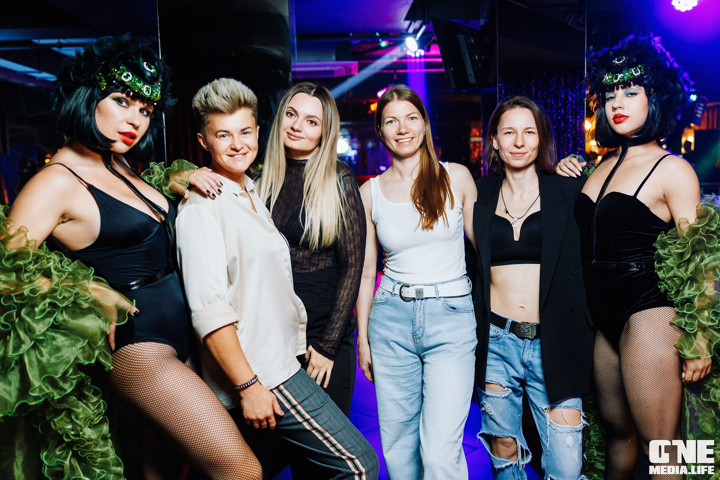 Фоторепортаж из караоке-клуба Эйфория. One Media Life: фоторепортажи, фотоотчеты с мероприятий и заведений