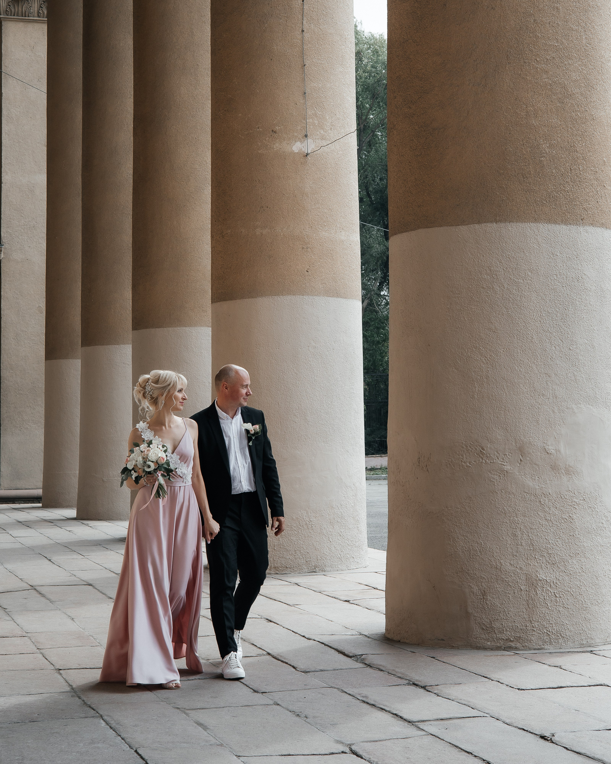 Фотограф свадебный, репортажный, индивидуальный, фото для маркетплейсов, брендов, автосалонов