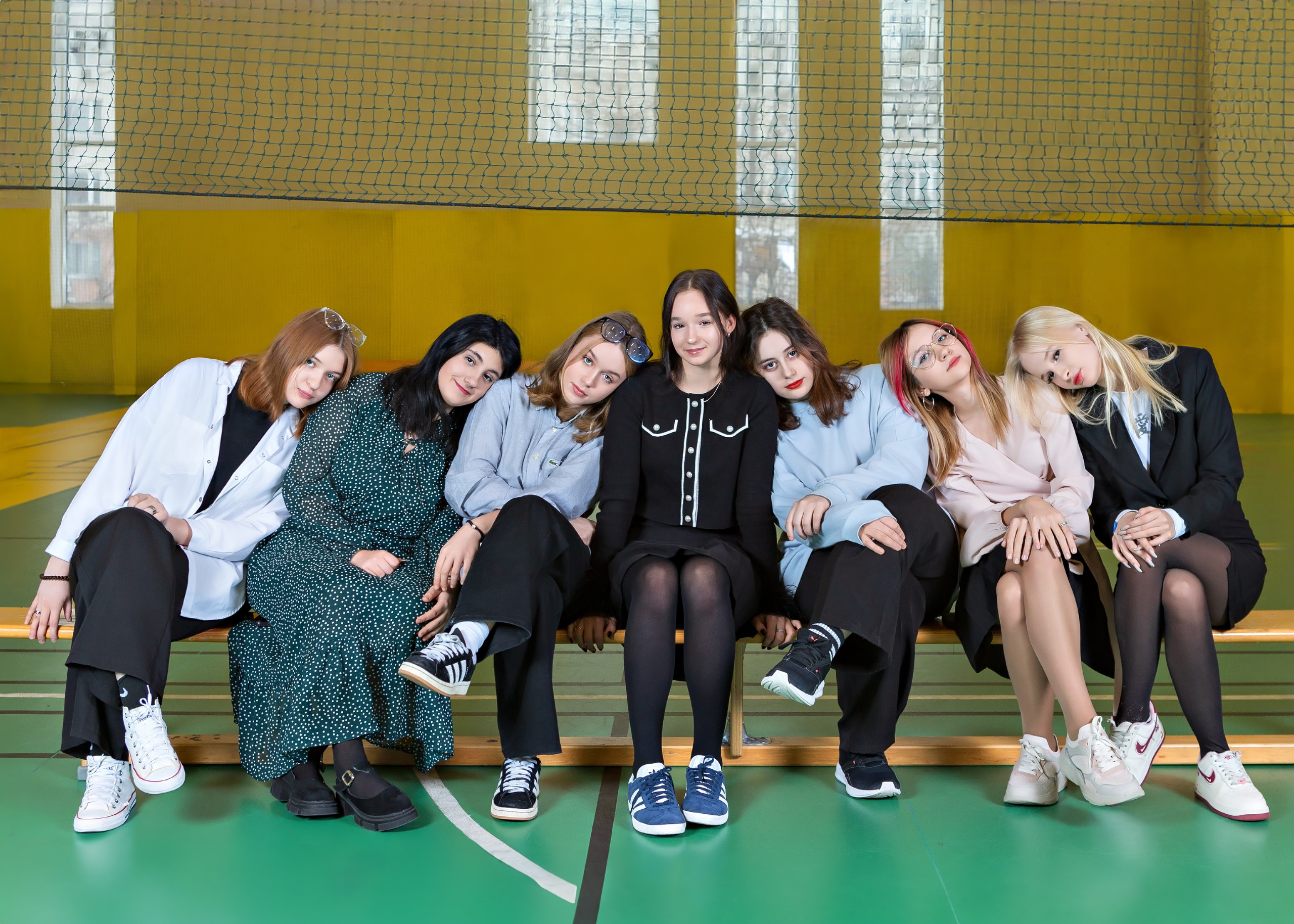 Выпускной альбом для 9 Класса. Выпускные альбомы и школьный фотограф в Подольске, Троицке, Щербинке, Москве и Московской области