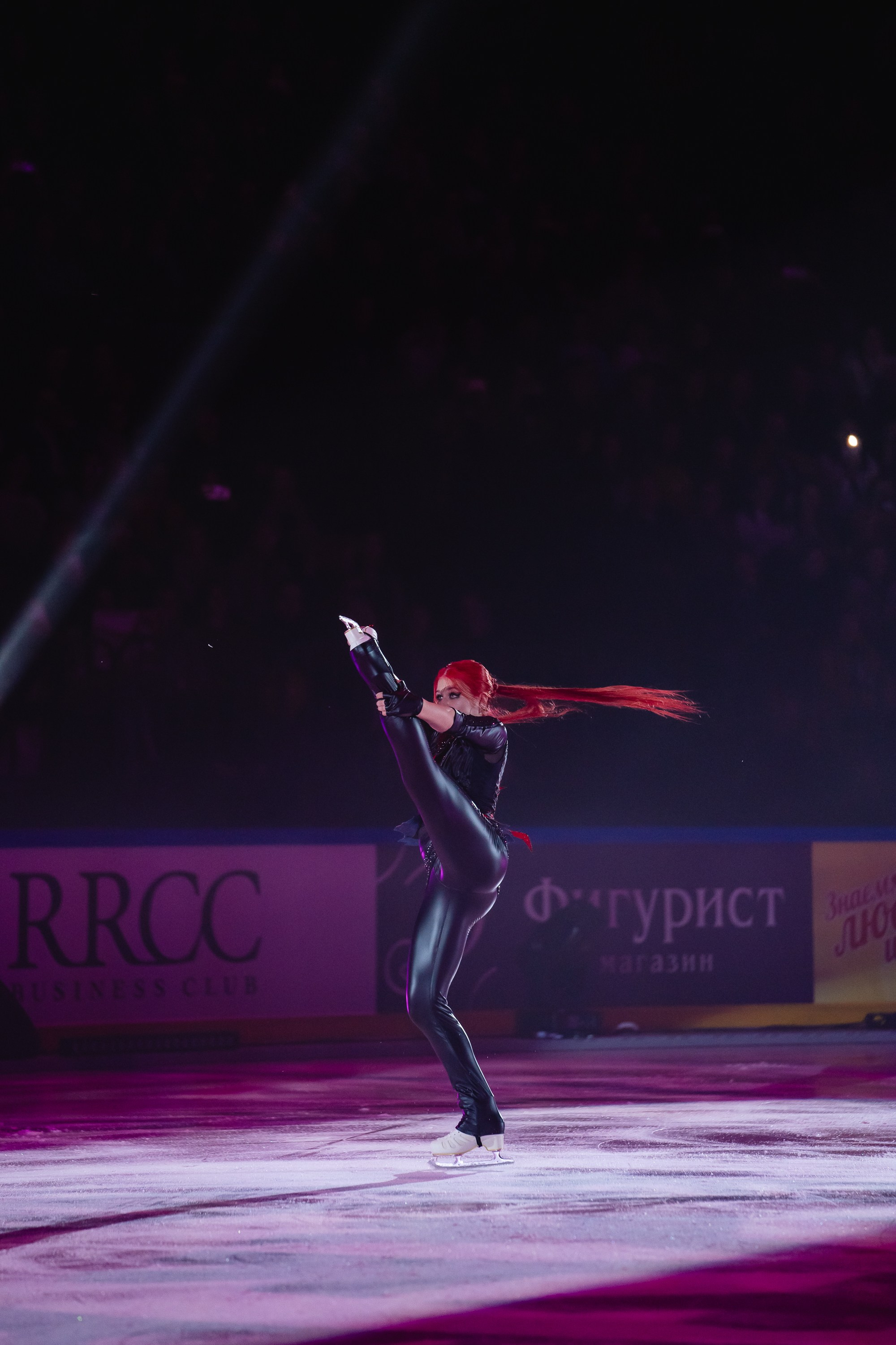 Шоу «Чемпионы на льду» в Новосибирске. Воробьева Ксения — Спортивный и танцевальный фотограф Новосибирск