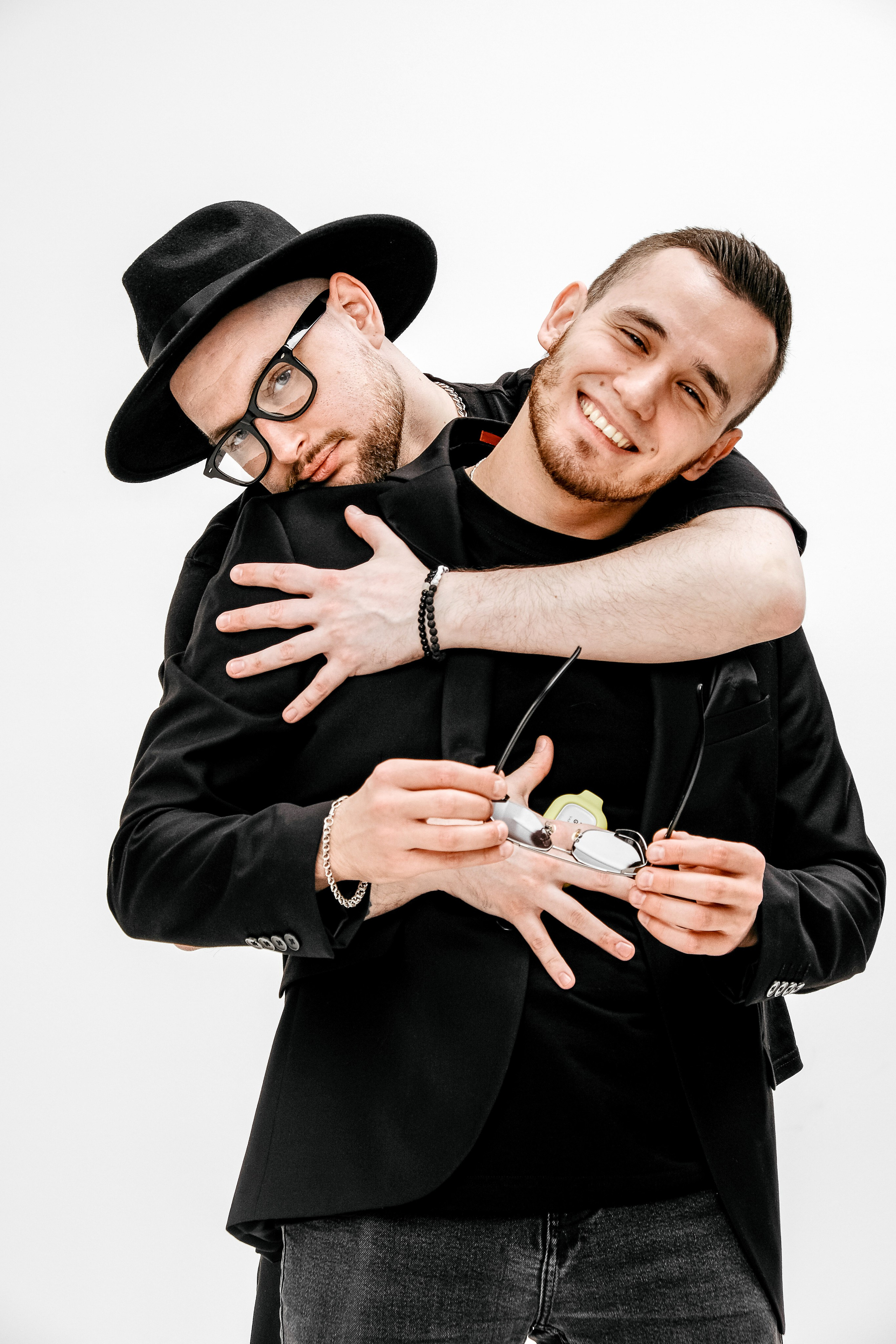 Контент для кавер-группы Dance Bro. Фотограф и видеограф Анна Жагорина