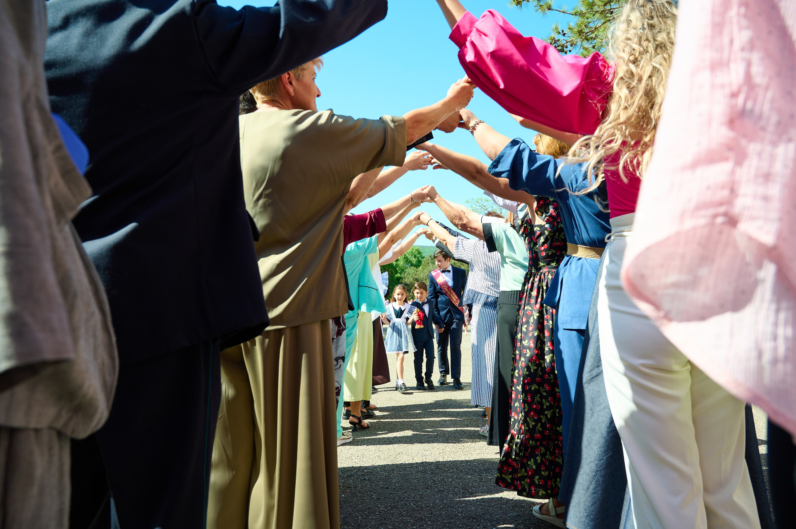 Последний звонок 2025. Жизнь курорта Кабардинка в фотографиях