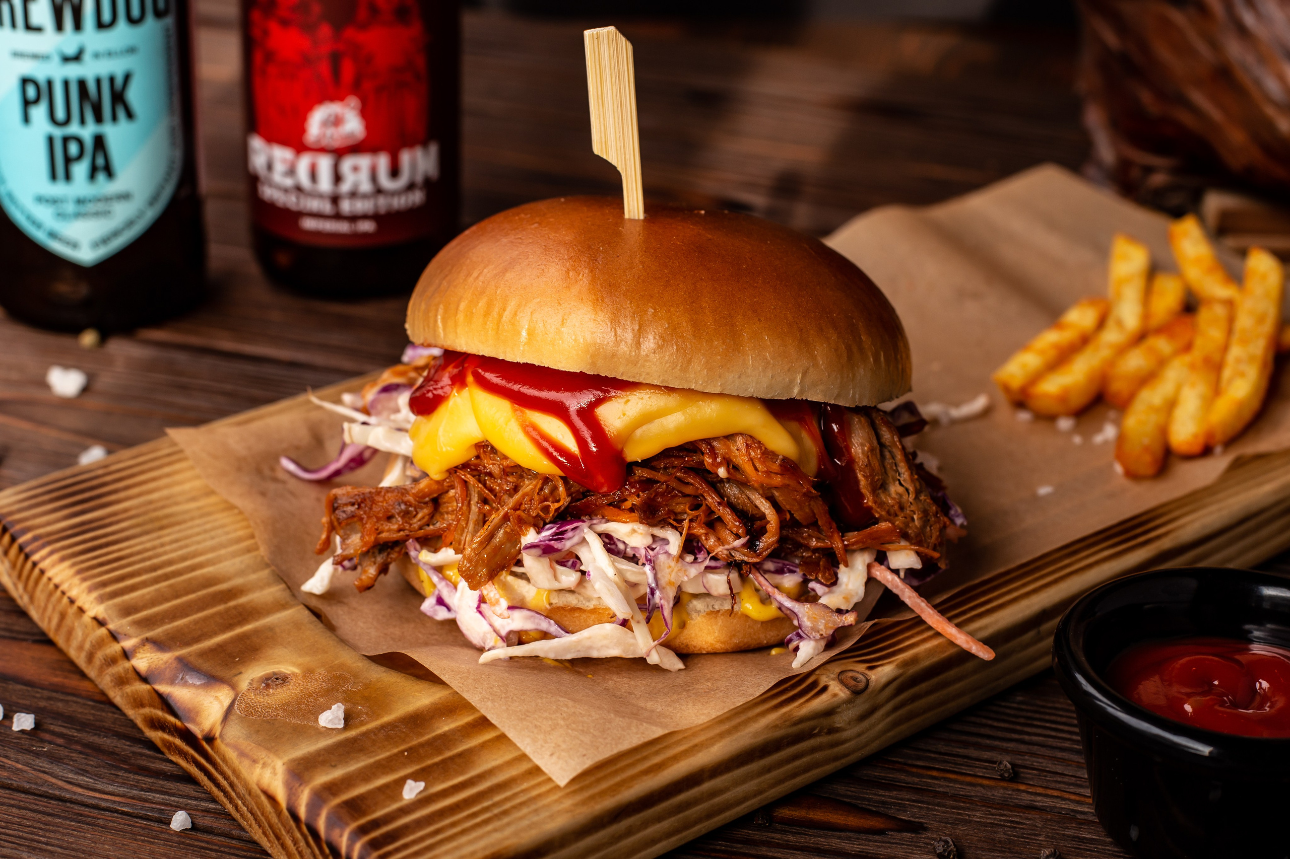 Не только еда: зачем снимать интерьер и атмосферу вашего заведения. Предметный и фудфотограф в Сочи Дарина Погодаева