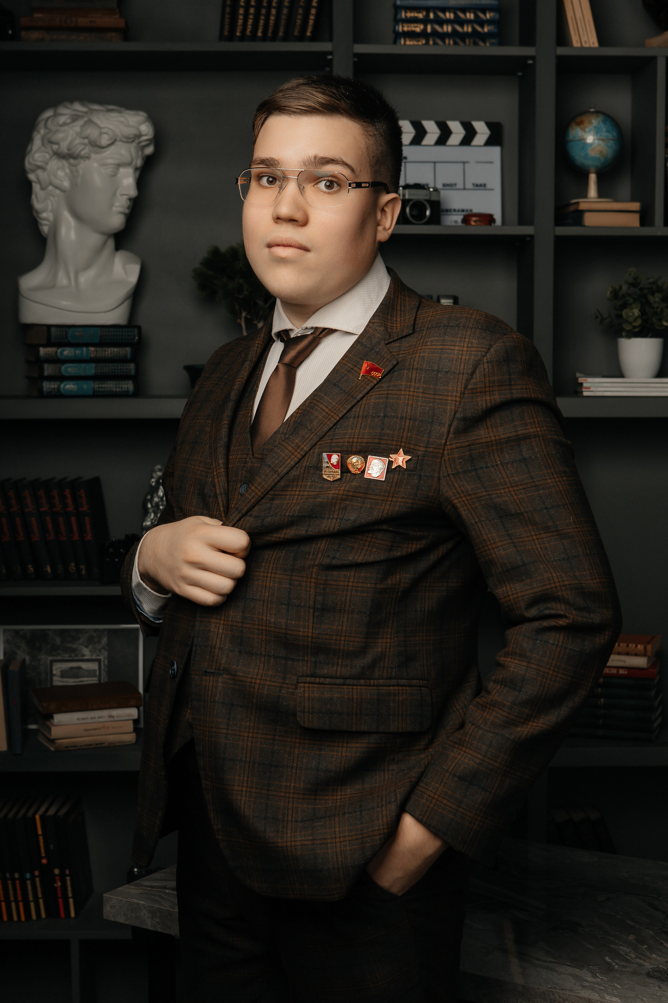 Выпускной альбом. Фотограф Денис Голубев