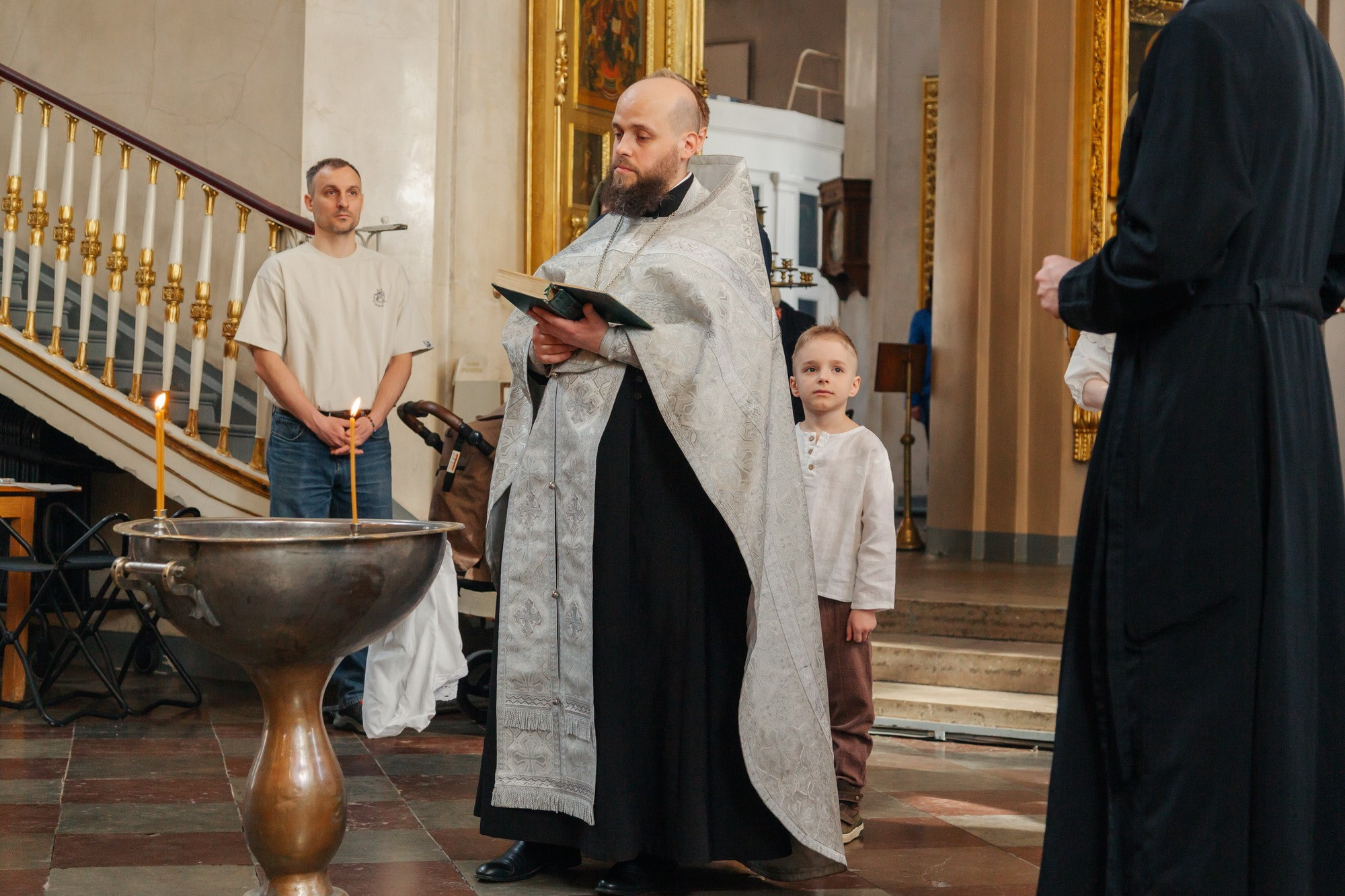 Фотограф на Крещение — Спасо Преображенский собор. Фотограф крещение венчание в Петербурге! Помогает подобрать храм и посоветовал душевного батюшку в СПб