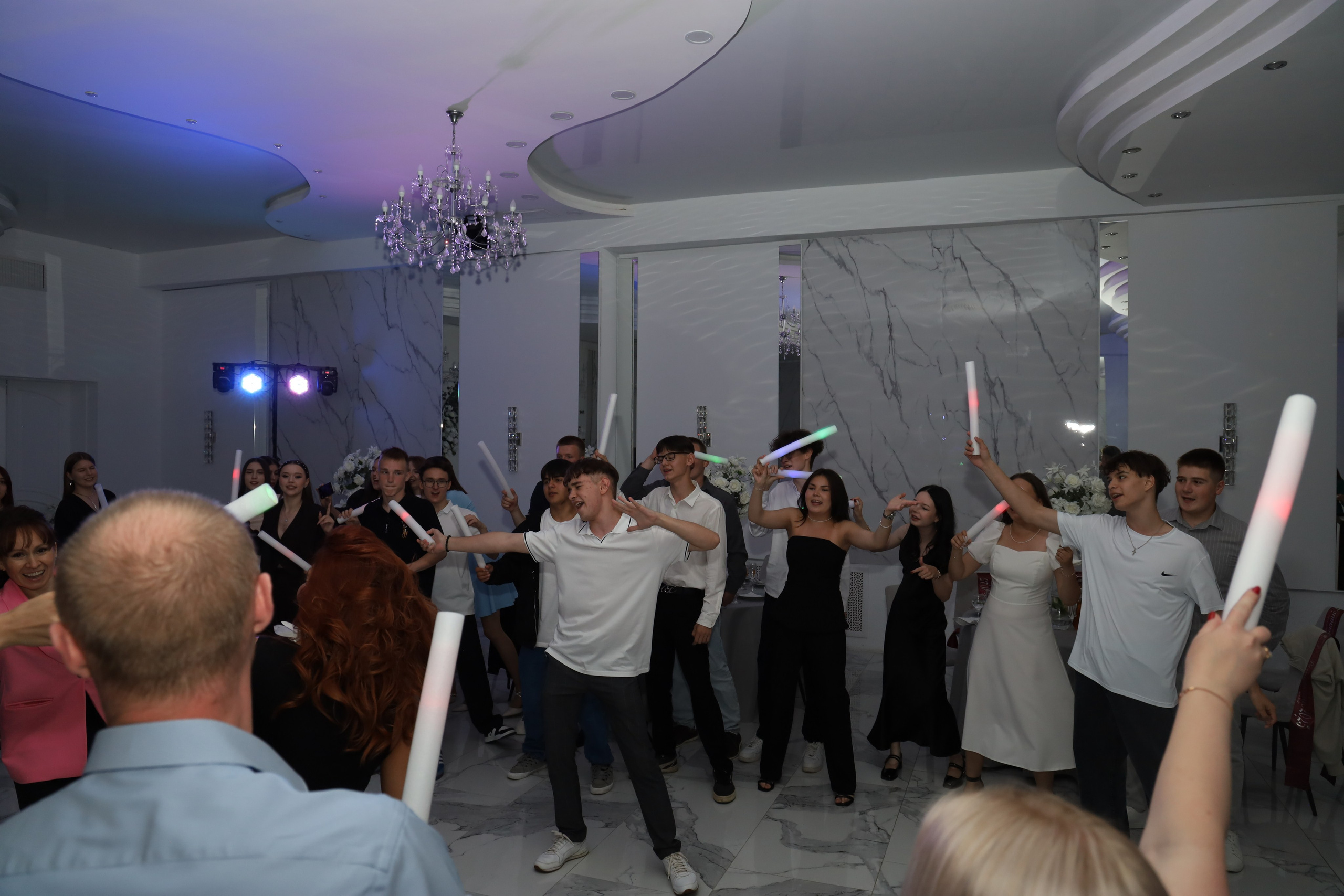 Выпускной 9Д 62 школы. Семейный фотограф в Казани Римма Гатауллина