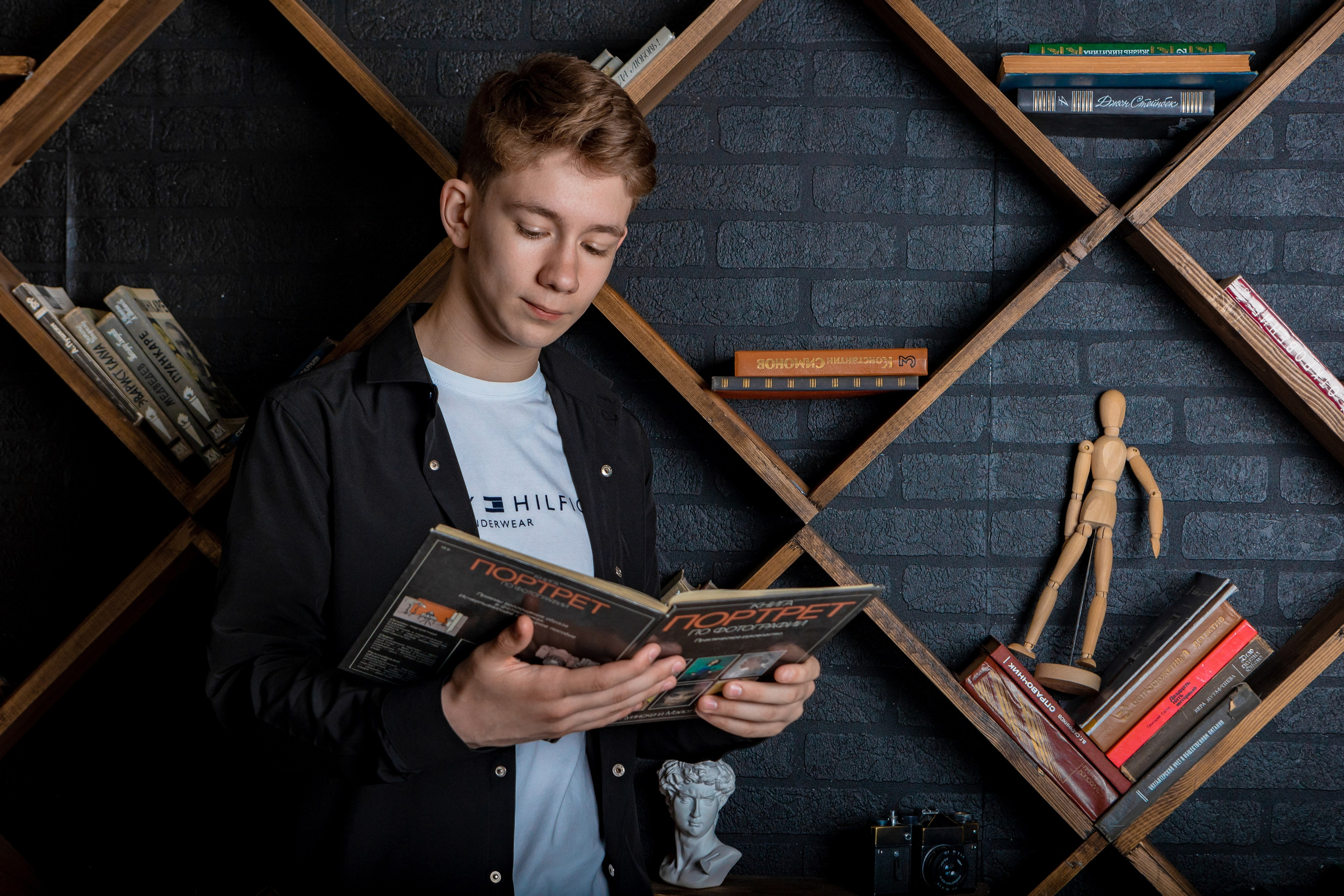 Выпускник школы. Фотокниги и выпускные альбомы в Иваново