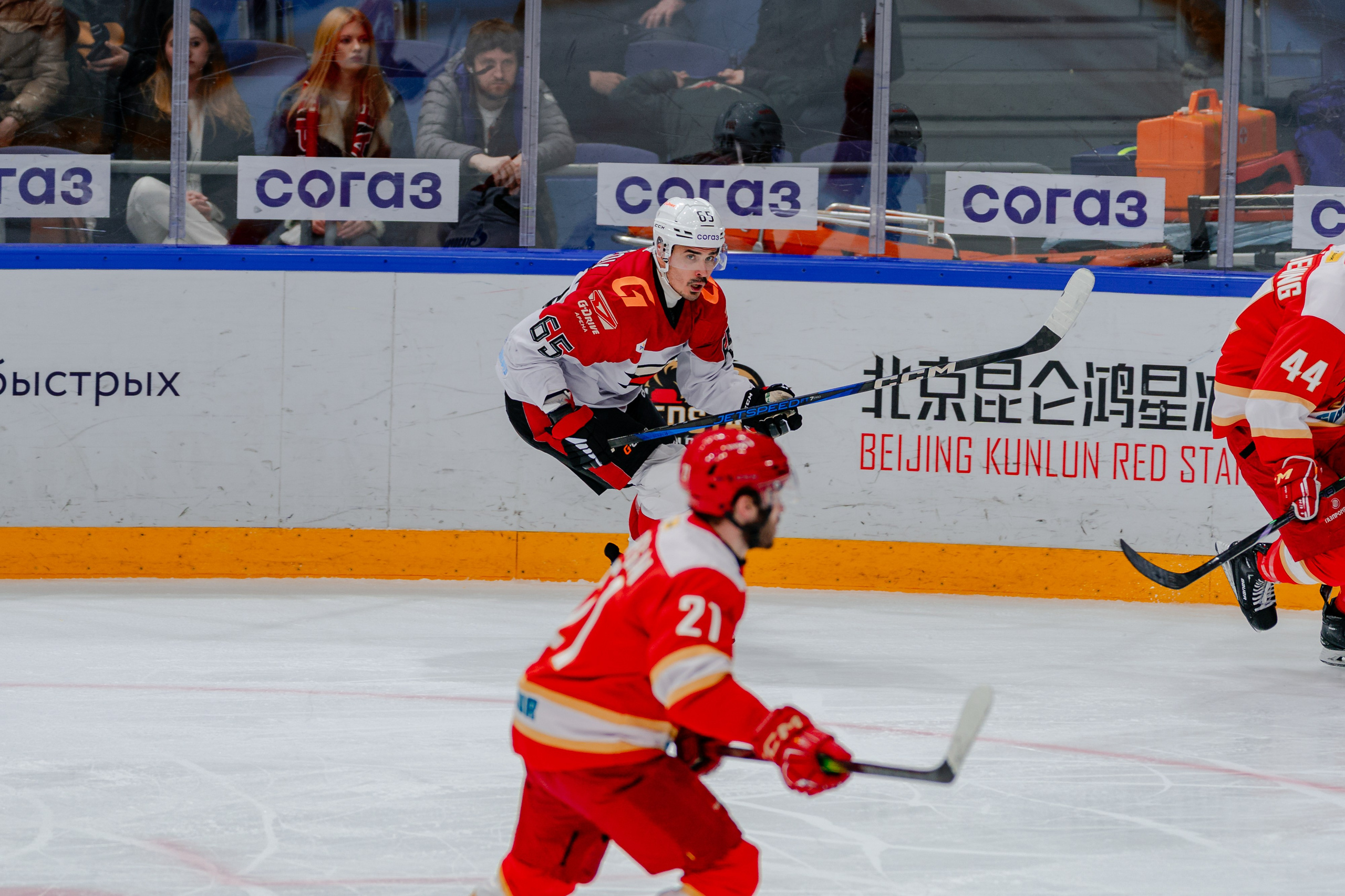 КХЛ КУНЬЛУНЬ РС — АВАНГАРД 22 МАРТА 2025. Репортажный фотограф в Москве Измалков Артем