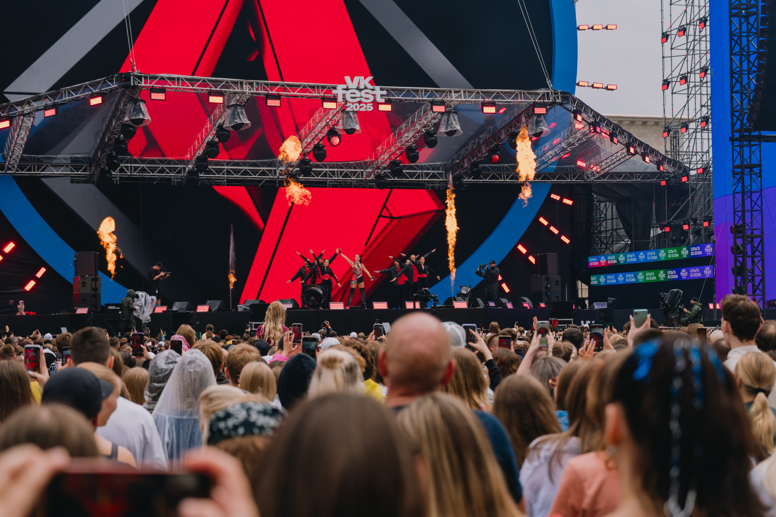 Фотограф на концерт и фестиваль. Репортажный фотограф в Москве Измалков Артем