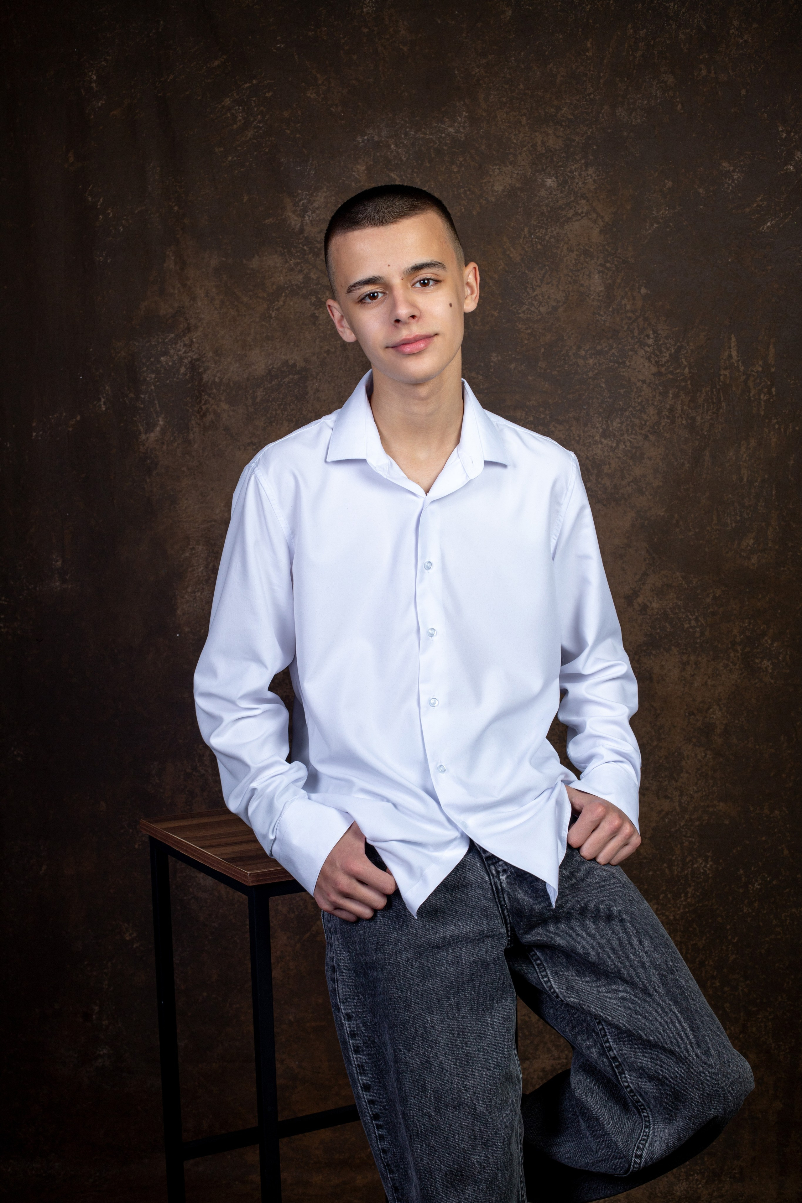 Цены на выпускные альбомы для 9-11 классов. Выпускной альбом в Москве и Домодедово Вышка Школьный фотограф