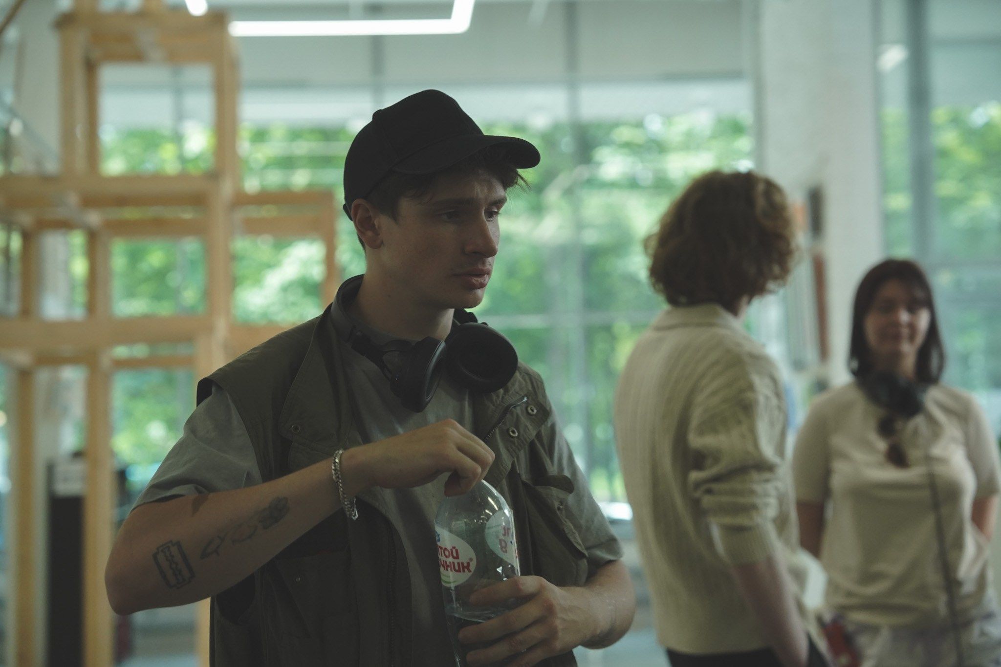 За кадром — Сериал " Стерва ". Beardy Pix