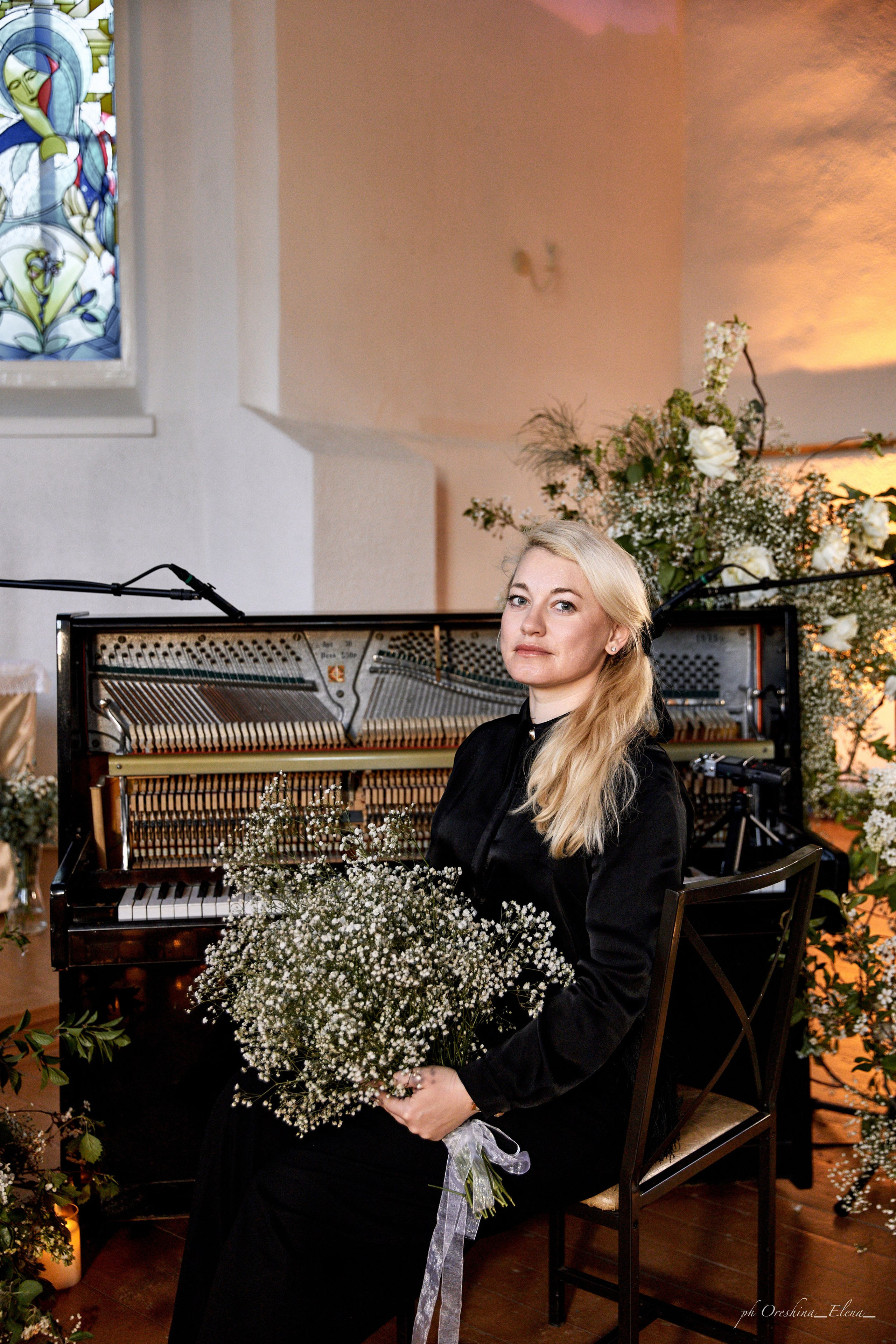 Концерт Дениса Стельмаха. Ульяновск, Евангелическо-Лютеранская церковь Св.Марии. Свадебный и семейный фотограф в Ульяновске Орешина Елена