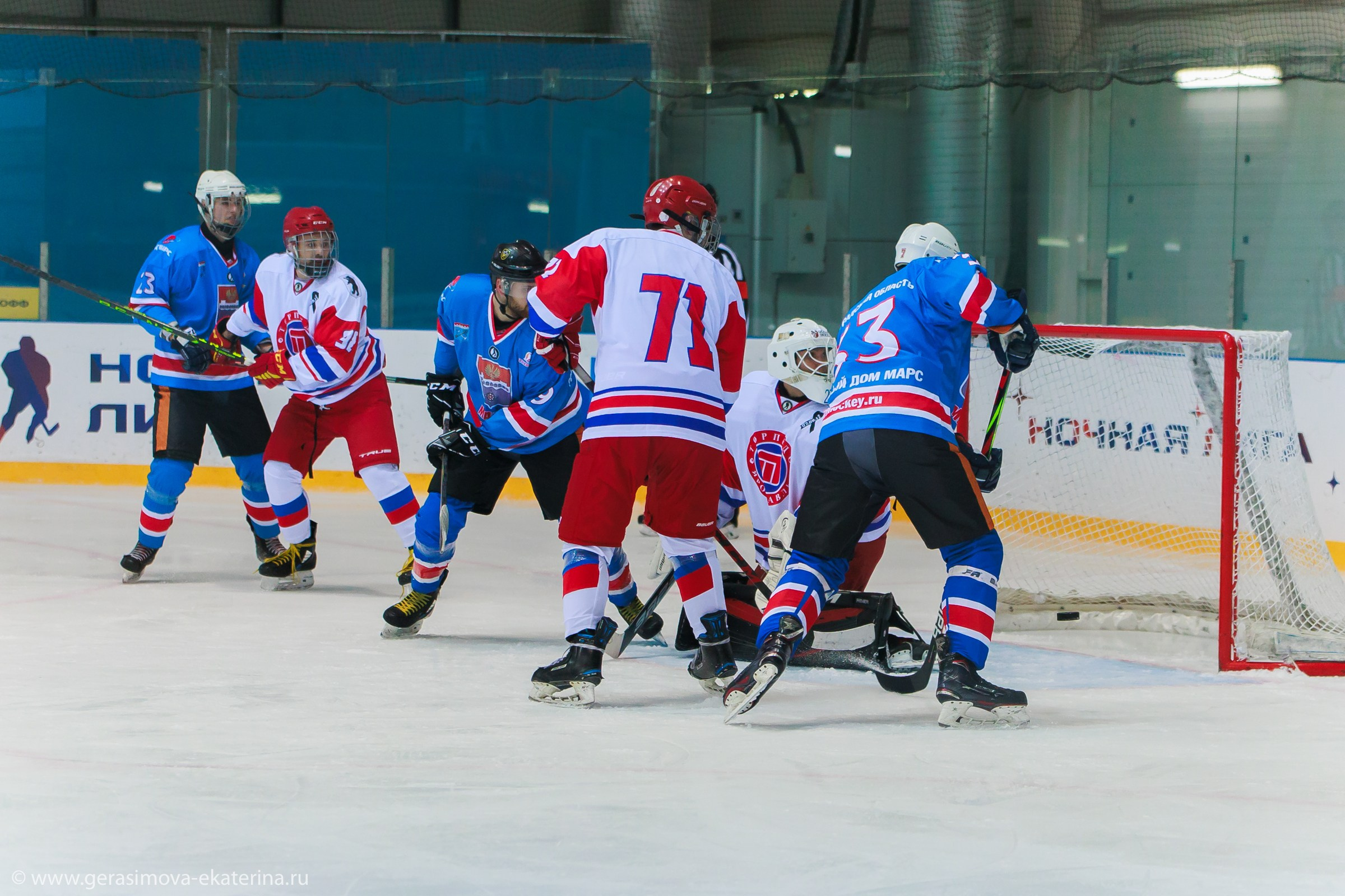 13 Ночная Лига 2024 — фестиваль хоккея. Фотограф Лодейное Поле Екатерина Герасимова в Санкт-Петербурге и Лен. области