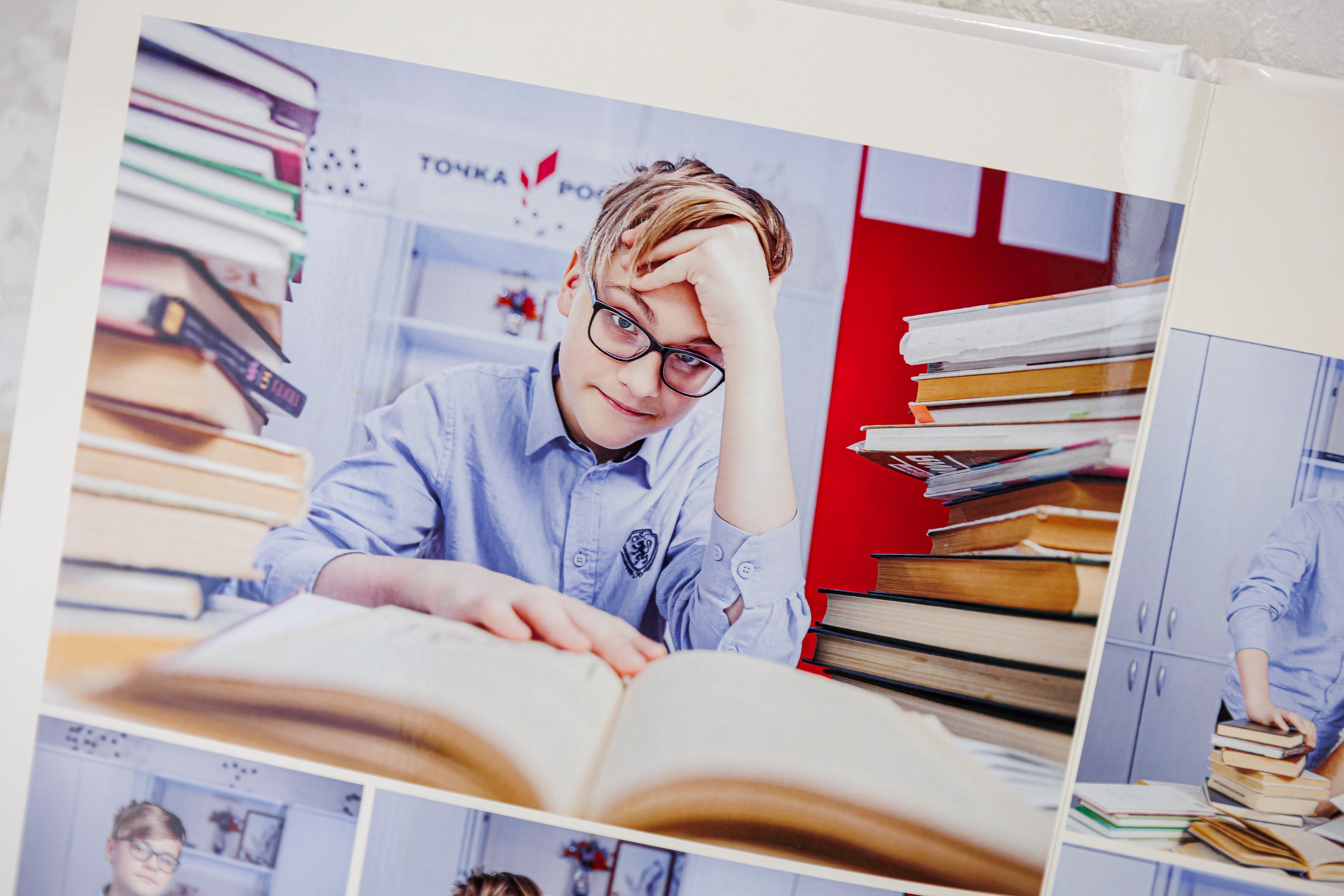 Персональные альбомы 9, 11 класс. Семейный и детский фотограф Комина Елена, Власиха, Одинцово