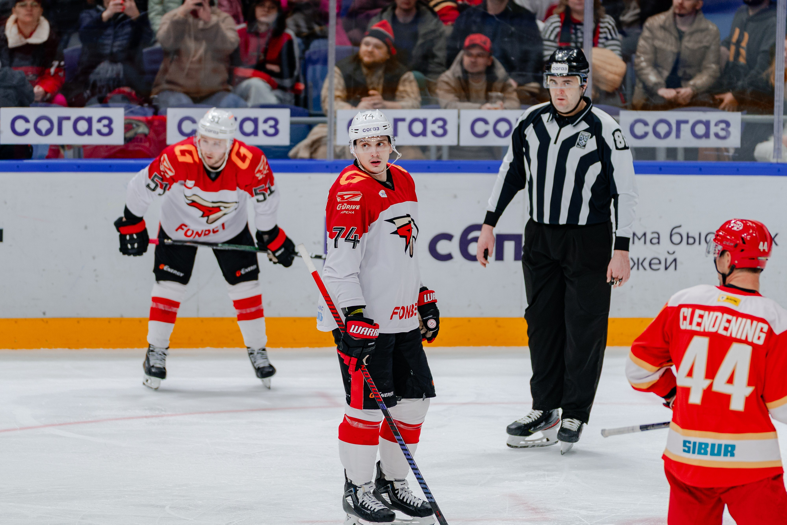 КХЛ КУНЬЛУНЬ РС — АВАНГАРД 22 МАРТА 2025. Репортажный фотограф в Москве Измалков Артем