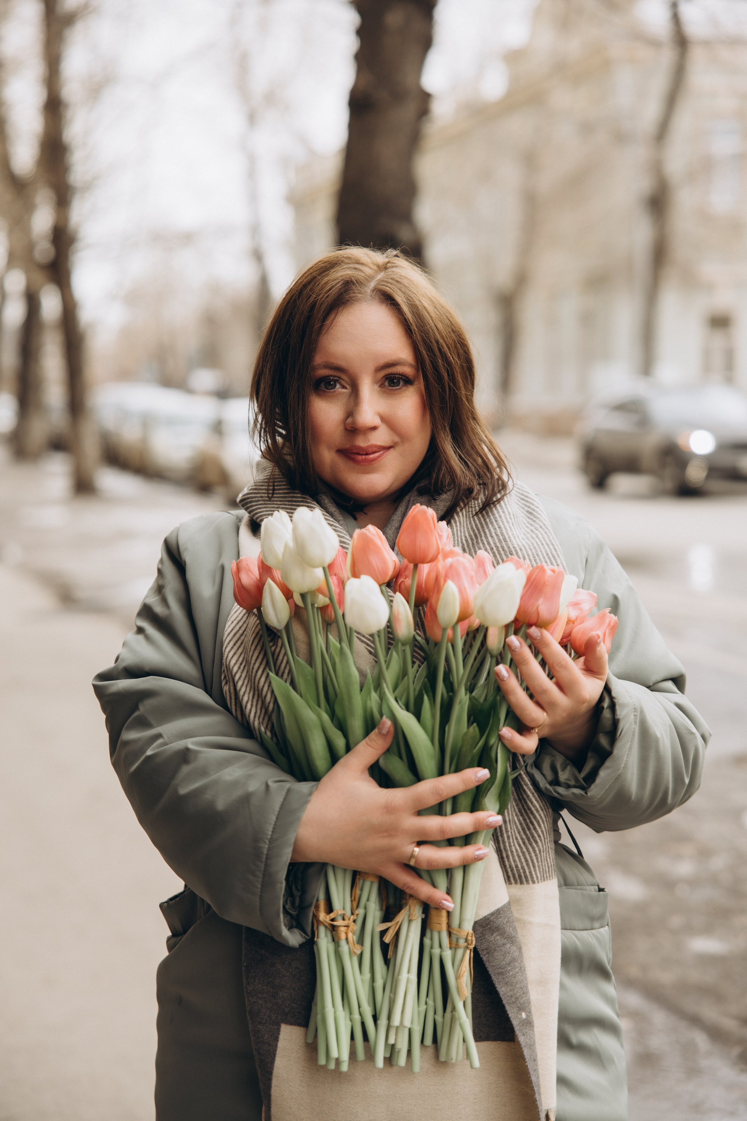 Прогулка с тюльпанами. Свадебный, семейный фотограф в Иркутске Светлана Макаричева