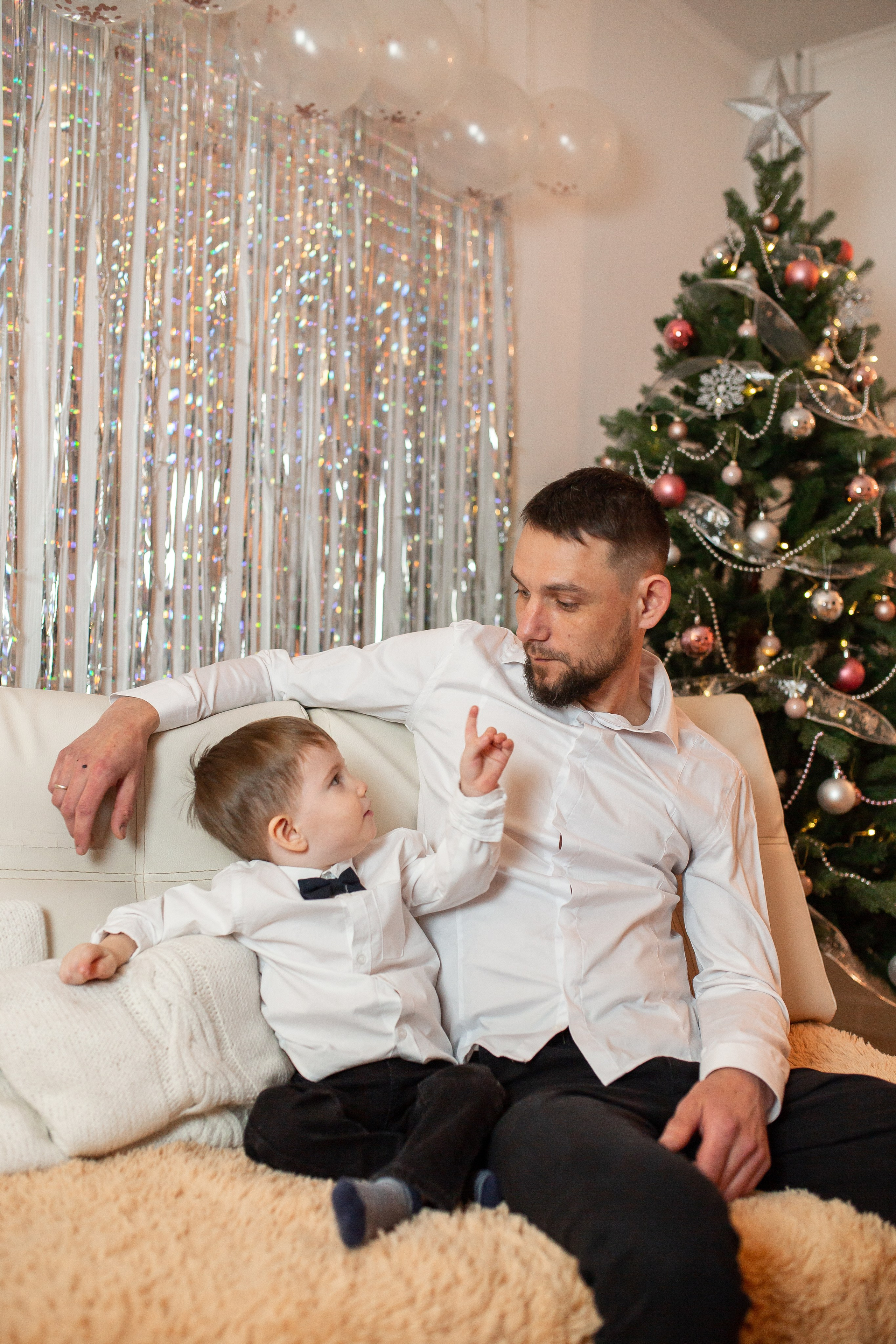 #фотографтольятти #фотографтлт #семейнаяфотосессия #домашняяфотосессиятольятти #мамытольятти #тлт #тольятти #фотоистория #семейныетрадиции #новогодняяфотосессиятольятти #фотограф