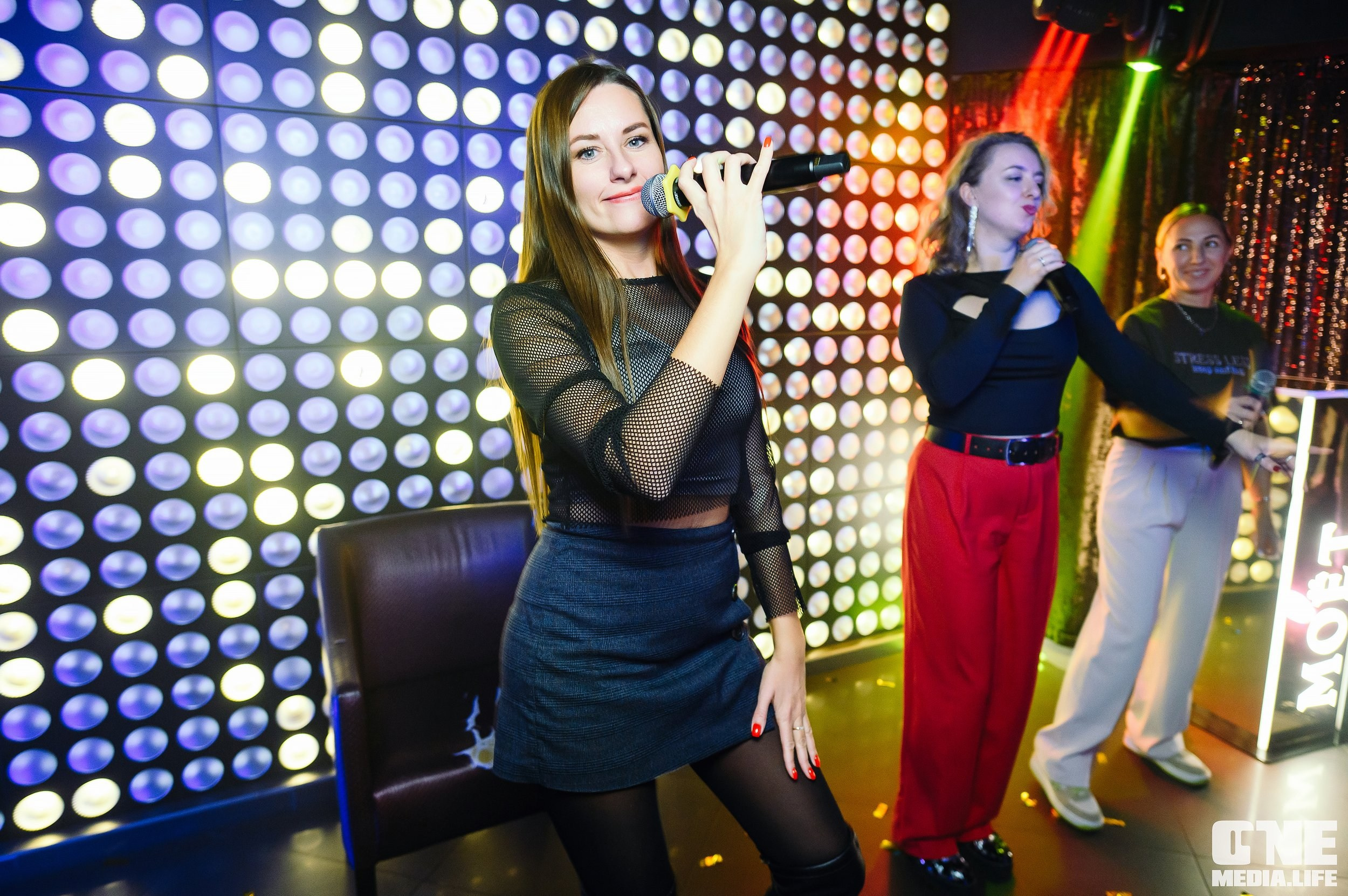 Фоторепортаж из караоке-клуба Эйфория. One Media Life: фоторепортажи, фотоотчеты с мероприятий и заведений