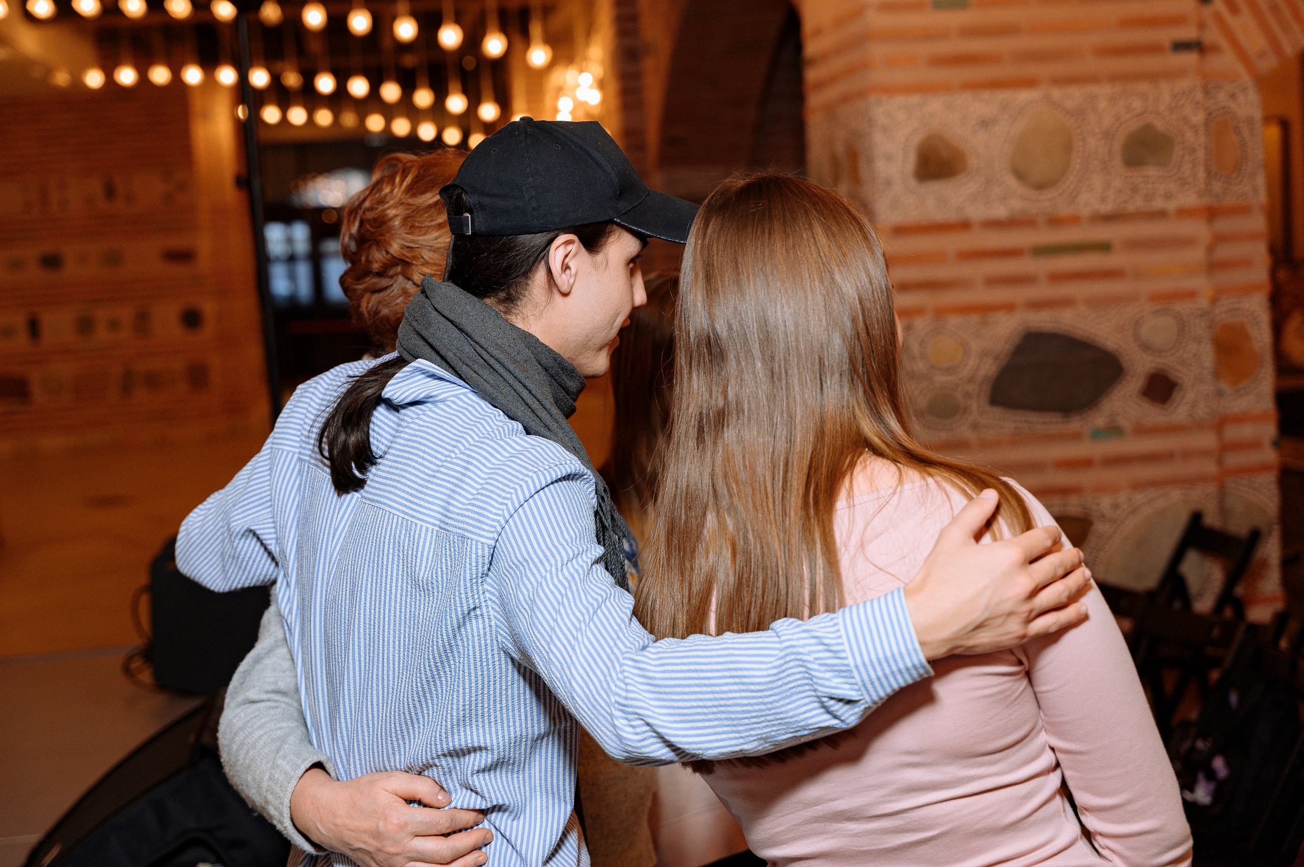 ФАН встреча участников проекта FACTOR.BY: Ибрагима Карасова и Шамхала Хачатуряна. Фотограф Беларусь — Ольга Шаповалова (Жардецкая)