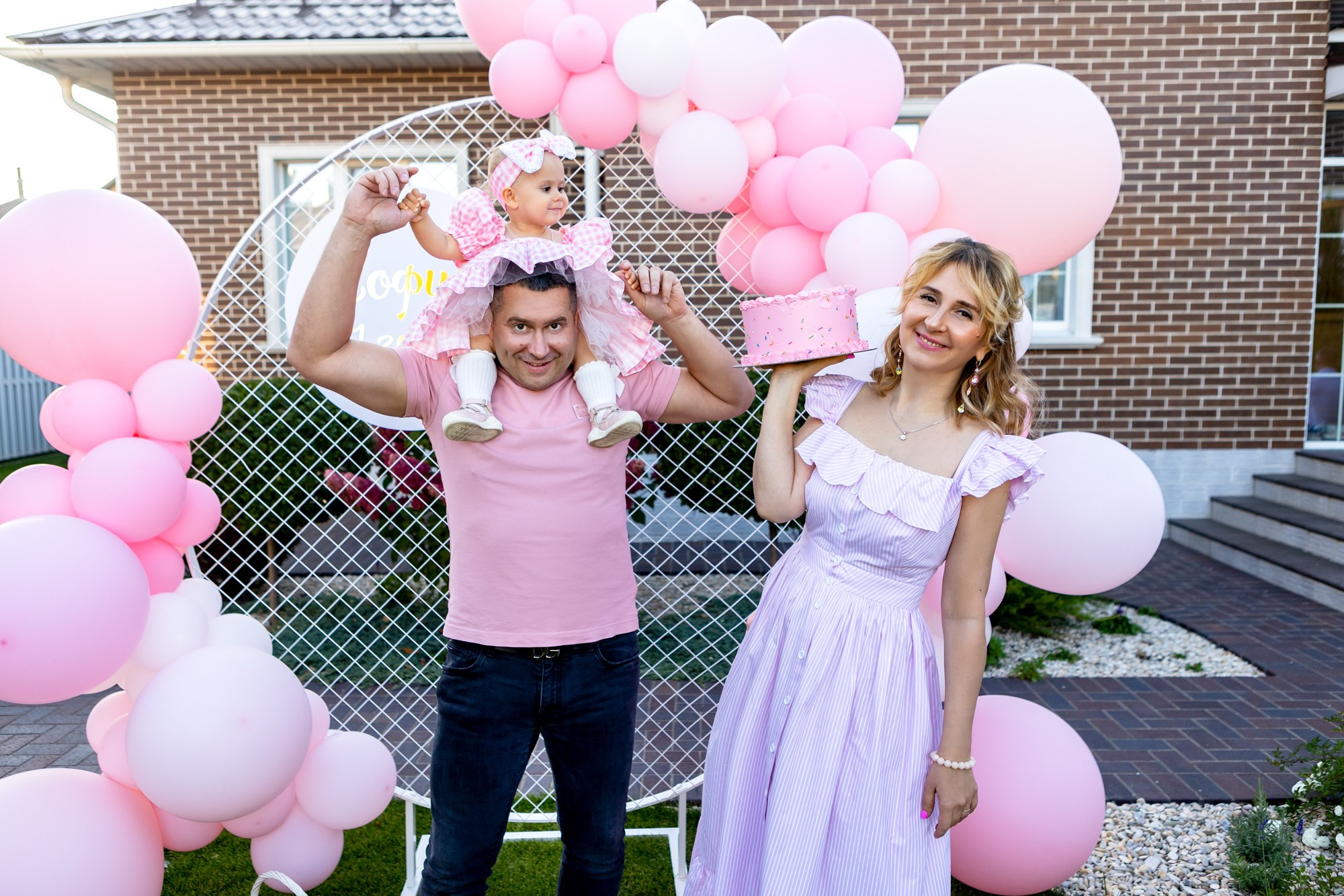 День Рождения Софии 1 год. Фотограф в Оренбурге. Профессиональный фотограф