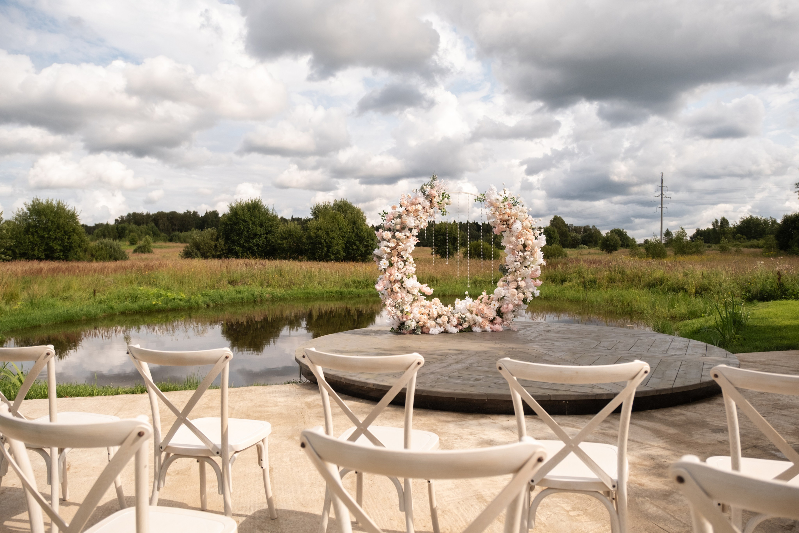 Лучшие свадебные площадки Москвы: ТОП 6 мест, где сбываются мечты. Свадебный и семейный фотограф Москва, Звенигород, Одинцово, Можайск,