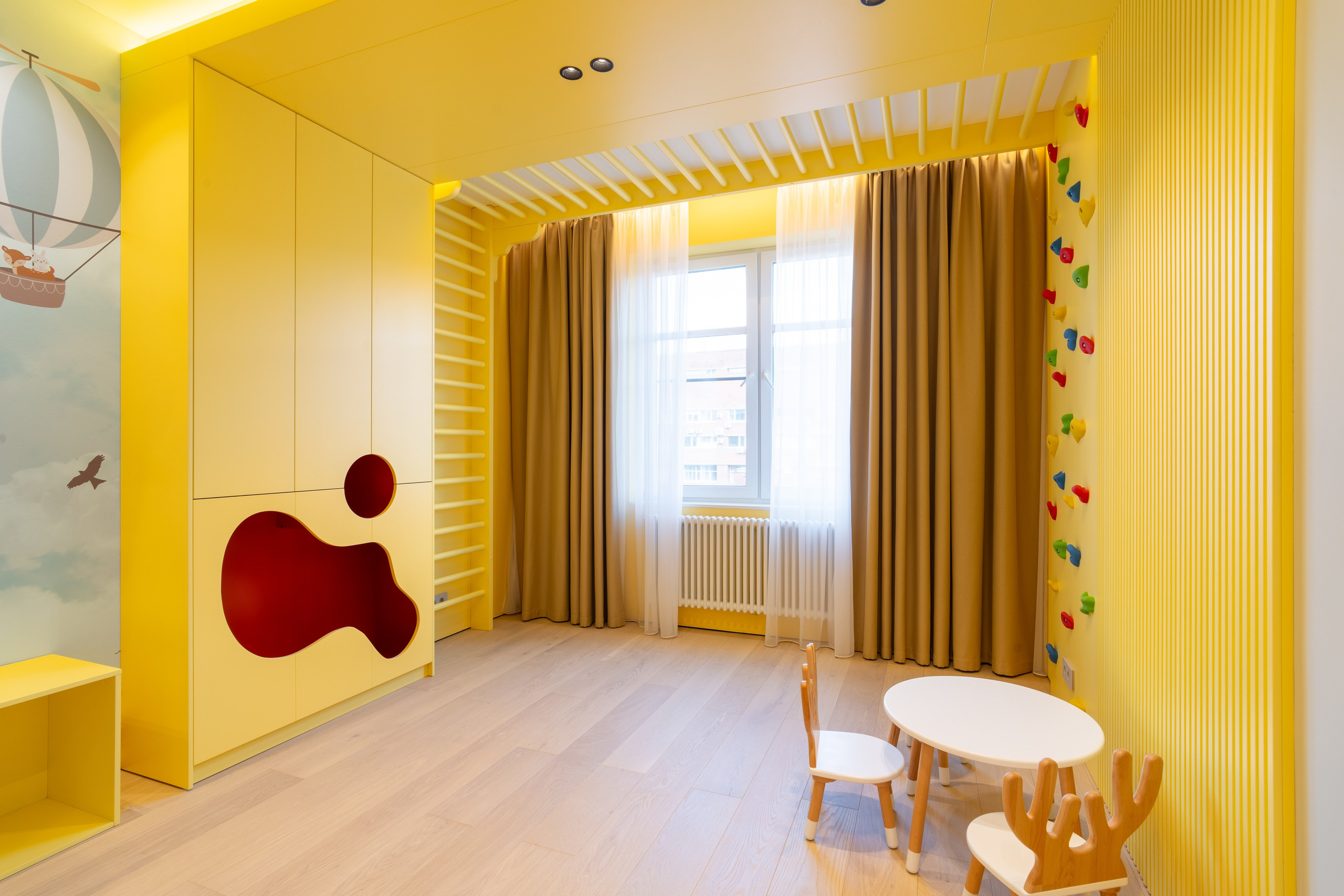 Интерьерные кадры различных объектов: от небольших квартир до баз отдыха. Интерьерный фотограф в Санкт-Петербурге Михаил Азаров. Печать и продажа фотографий